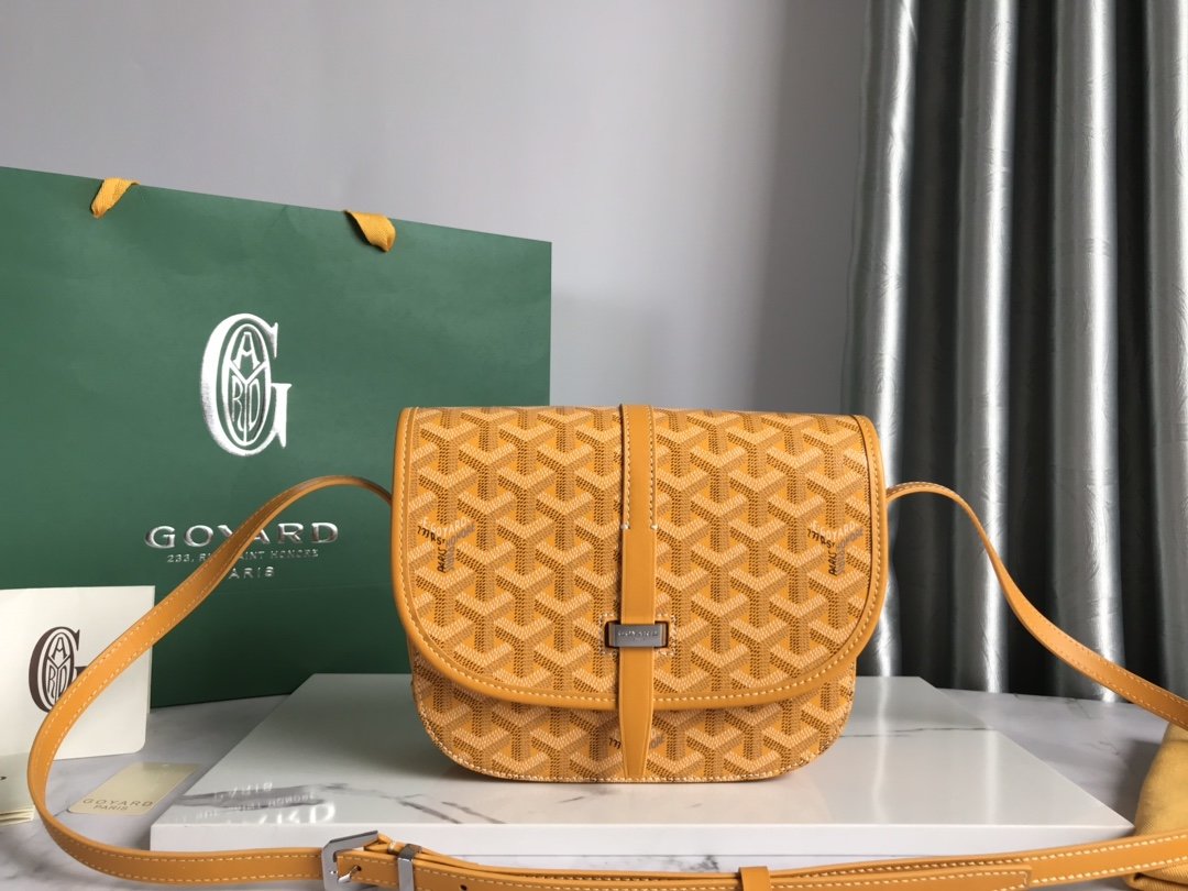 Goya's new Belvédère single messenger bag