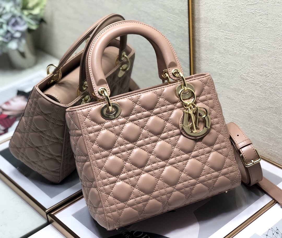 Explosive style 💕Return goods Lady Dior classic 5⃣️ lattice 🍡24cm 6605