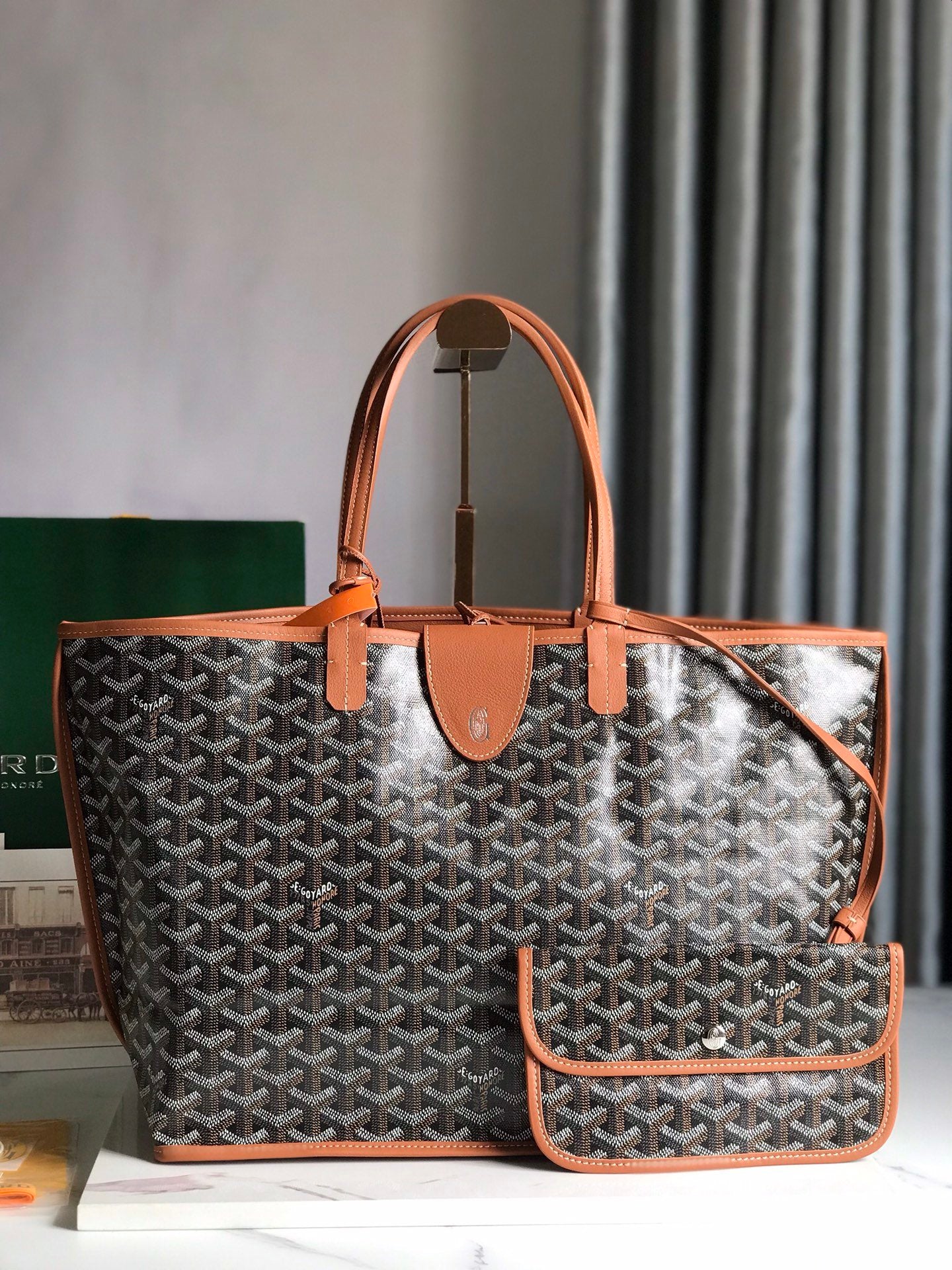❤️Reversible Anjou Reversible Tote Trumpet