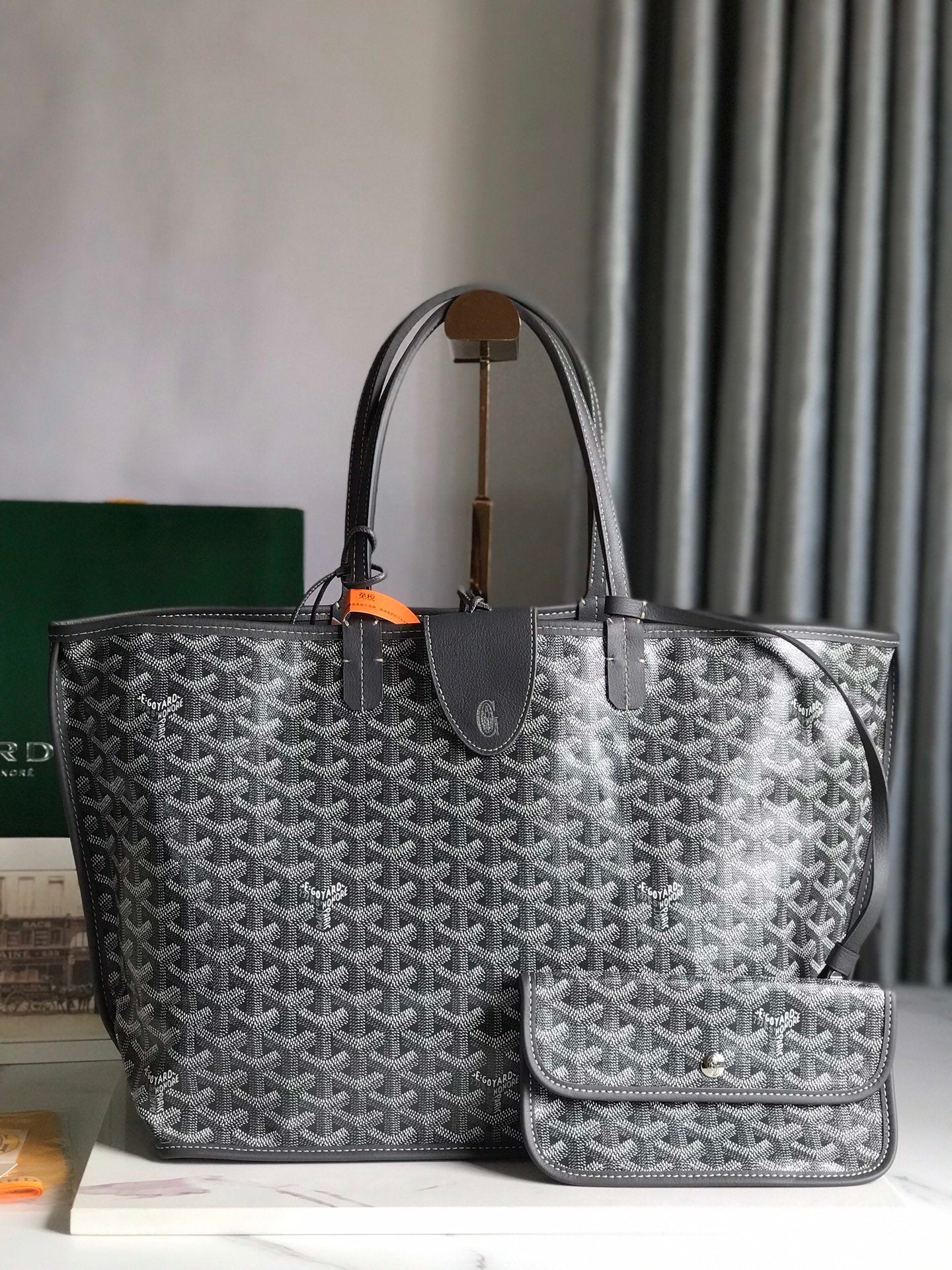 ❤️Reversible Anjou Reversible Tote Trumpet