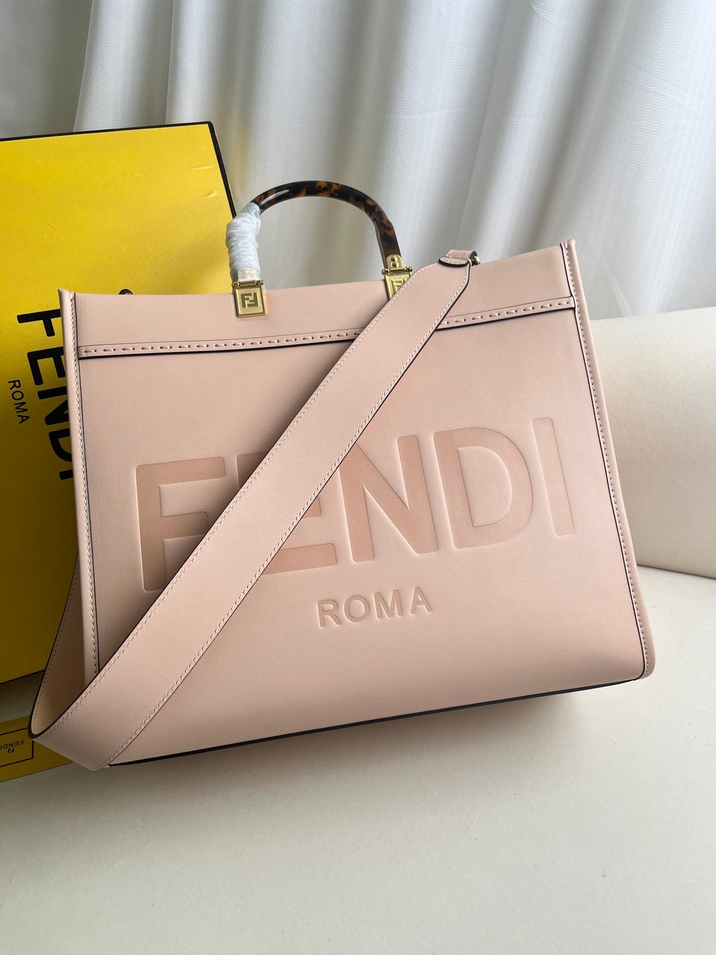 Fendi Medium Sunshine Shopping Tote