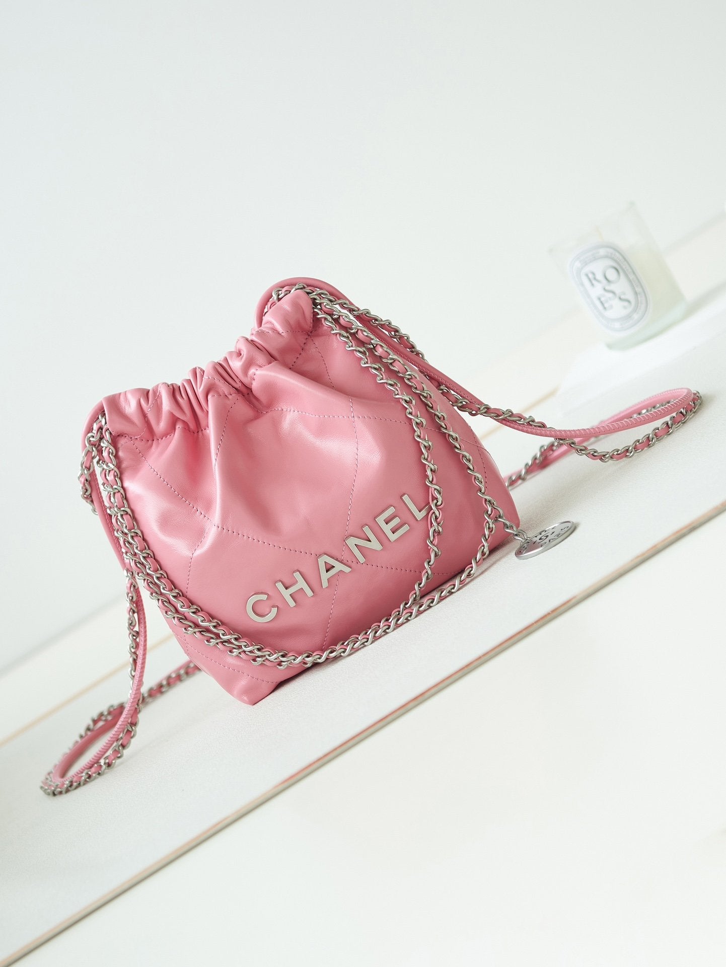 23🥰 Chanel's mini22 hit the heart