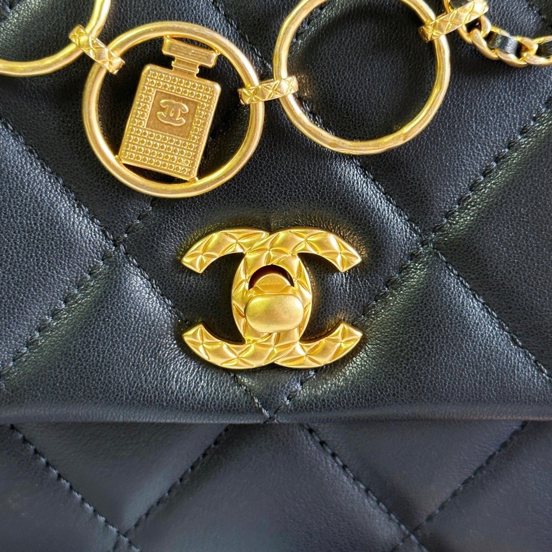 ๐๐ก๐๐ง๐๐ฅ 23b Limited Gold Coin CF