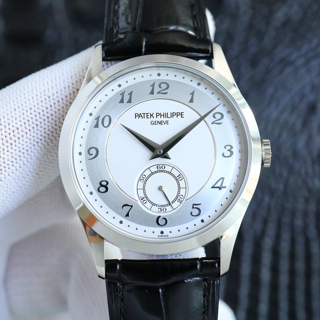 The new product—Patek Philippe, the king of formal watches, makes a shocking debut.