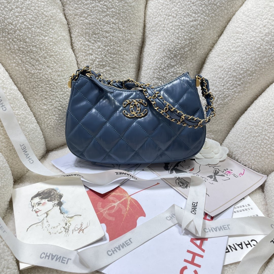 New models in stock! ๐23khobo armpit bag is so cool!