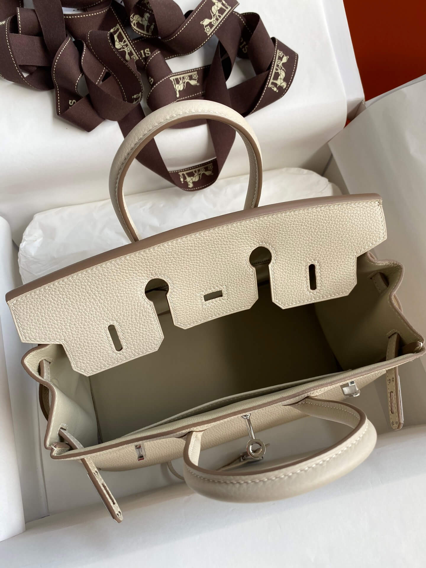 BK25cm,milkshake silver buckle