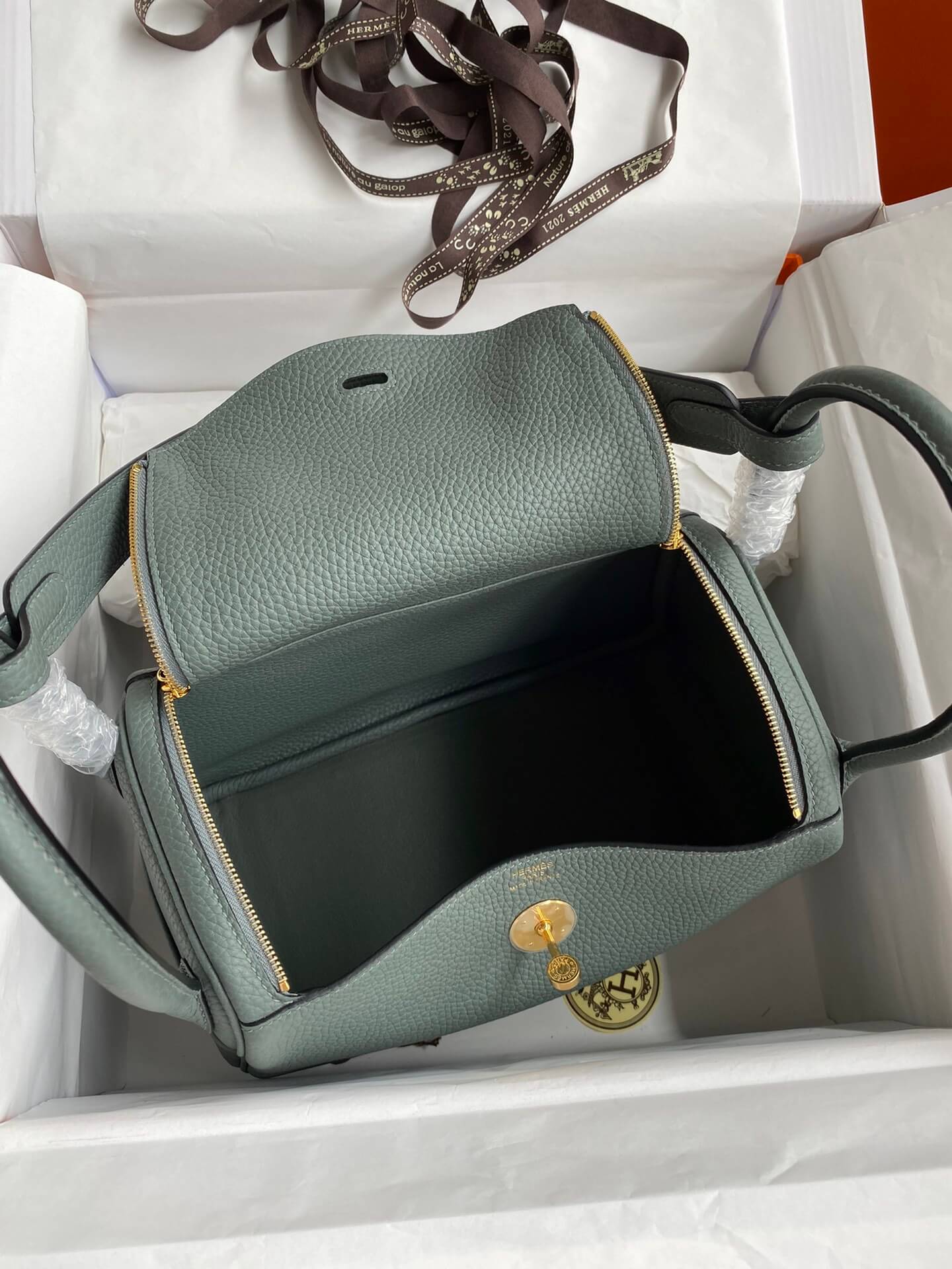 LD26cm,Almond Green Gold Buckle
