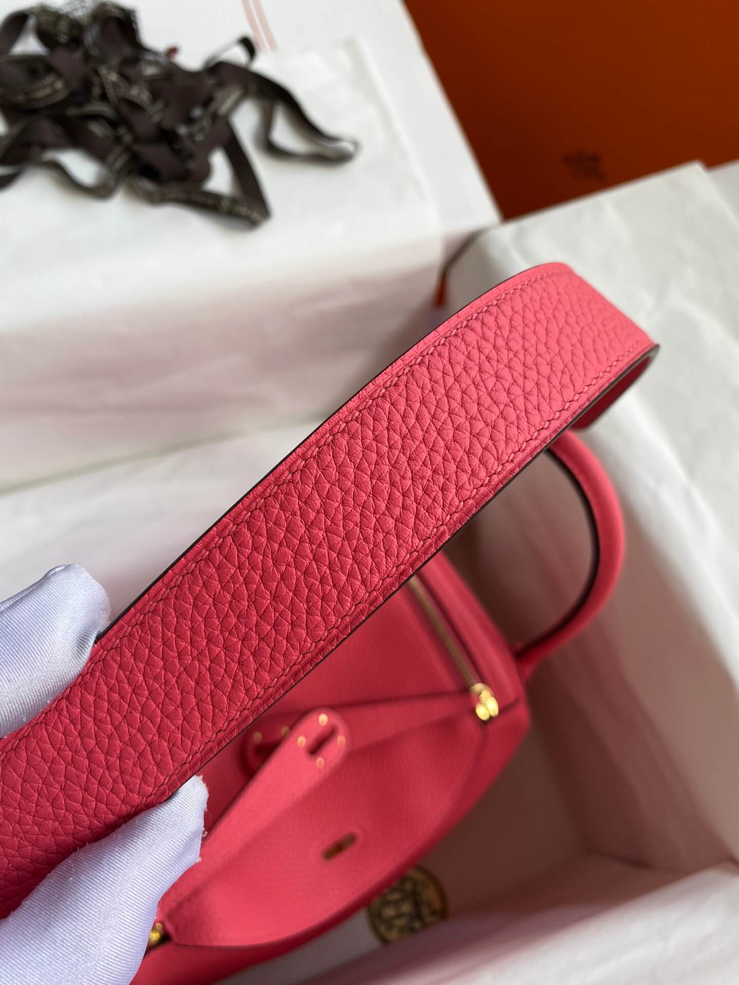 LD26cm,lipstick pink gold buckle