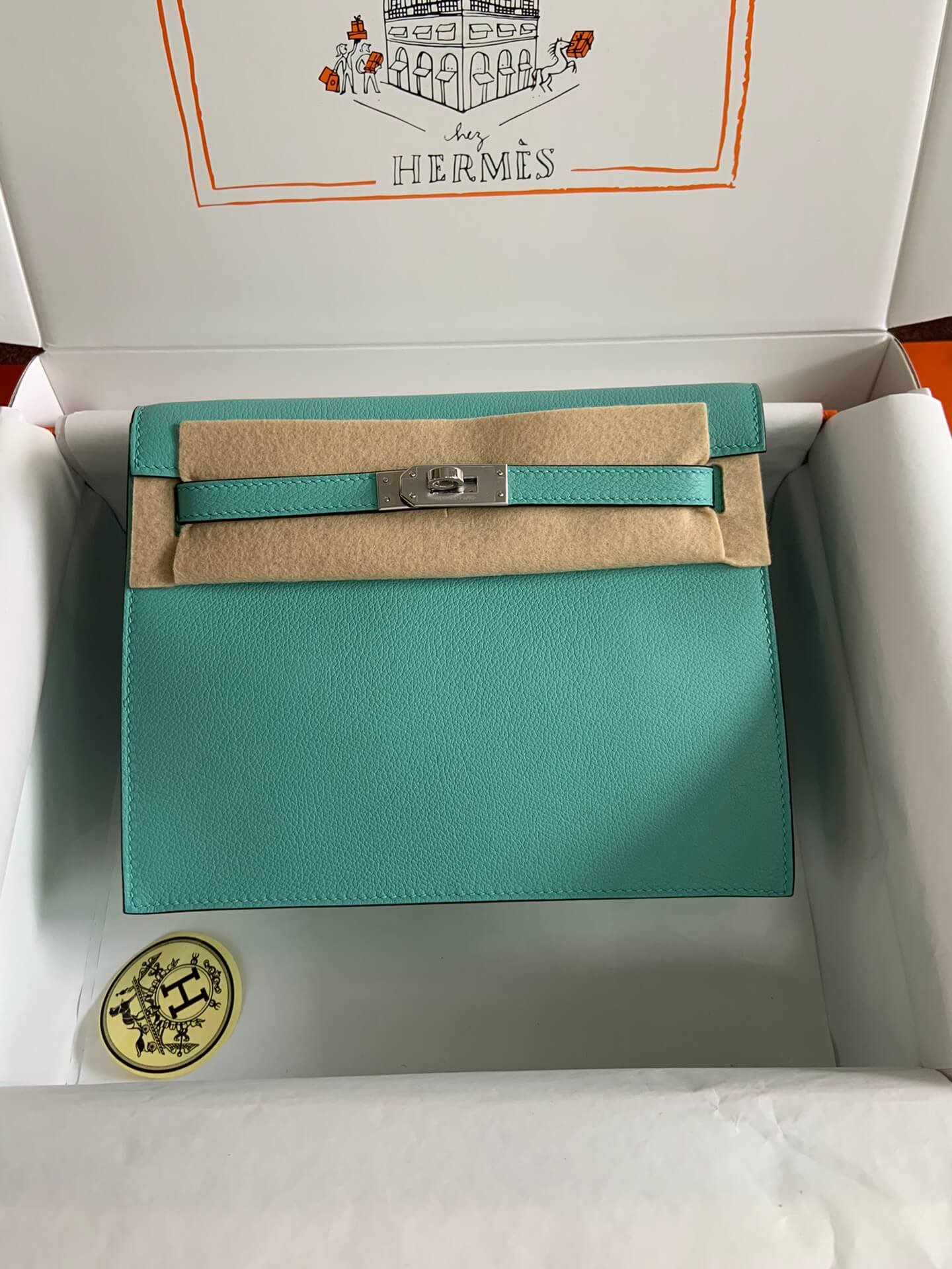 Ky danse 22cm , macarons