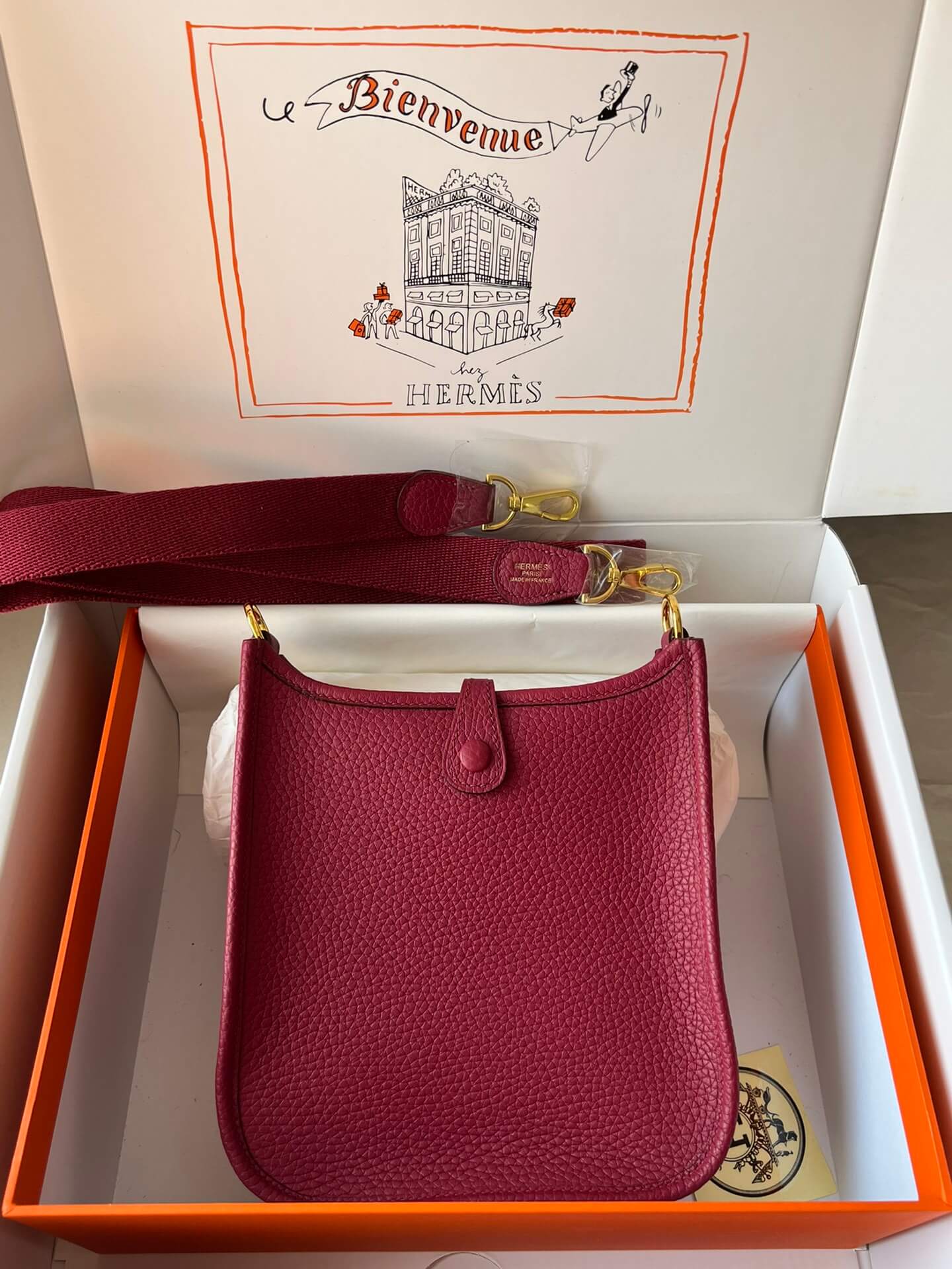 Evelyne17cm, wine red