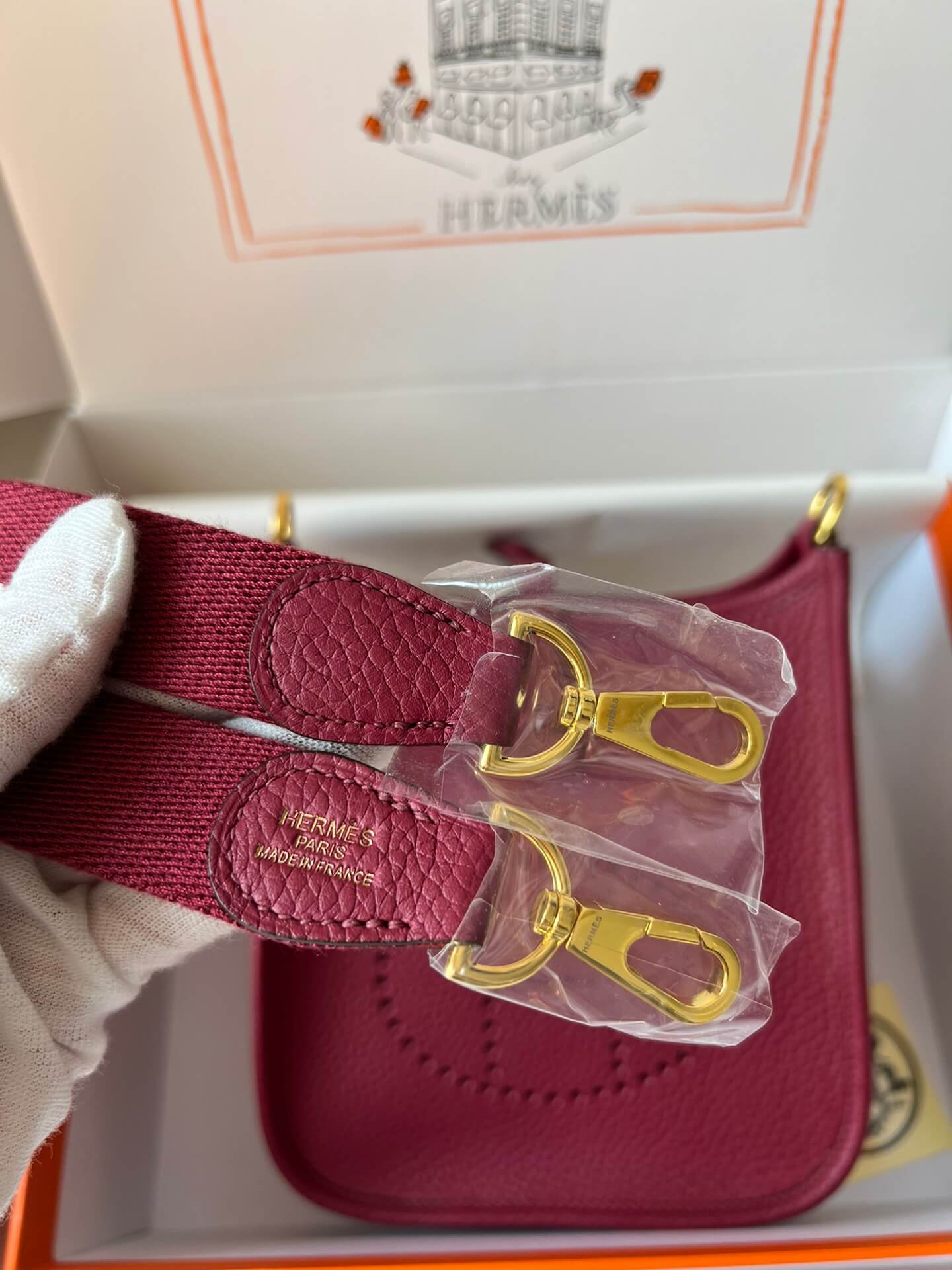 Evelyne17cm, wine red