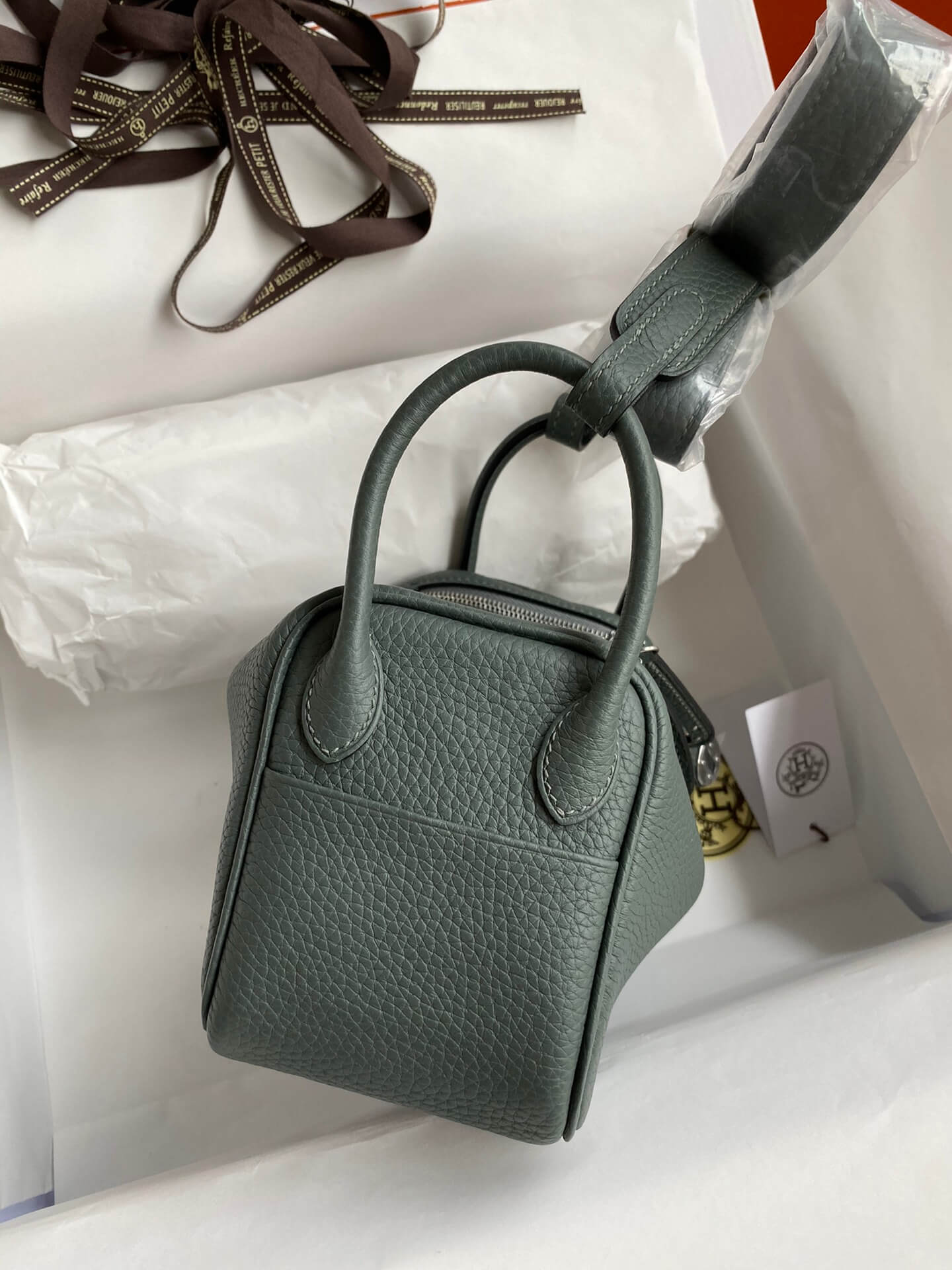LD19cm, cumulonimbus gray