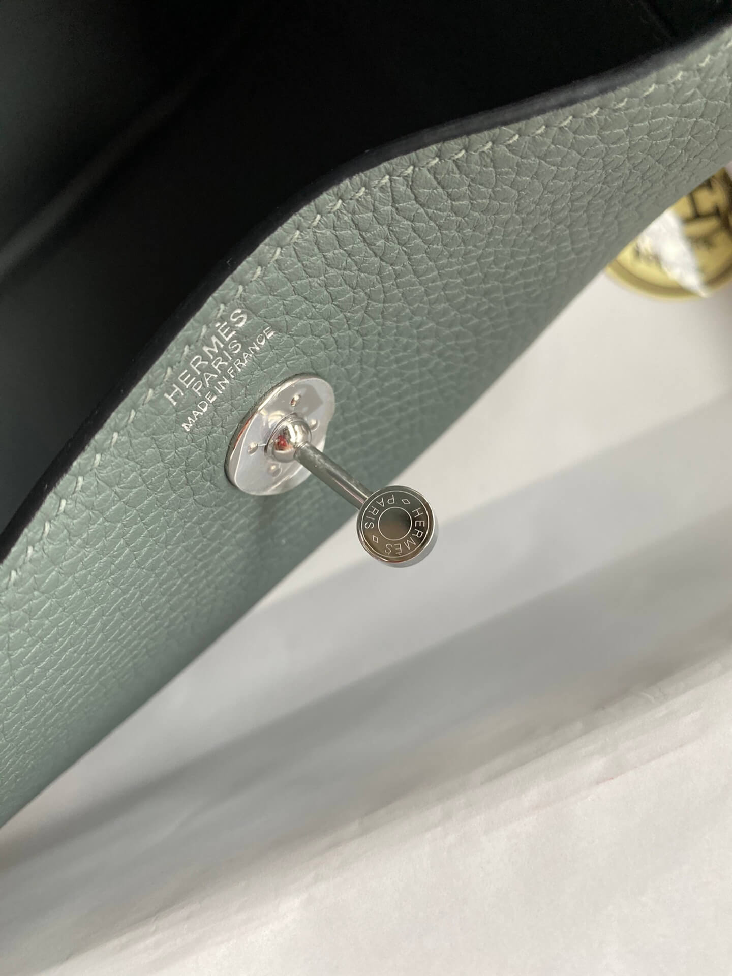 LD19cm, cumulonimbus gray