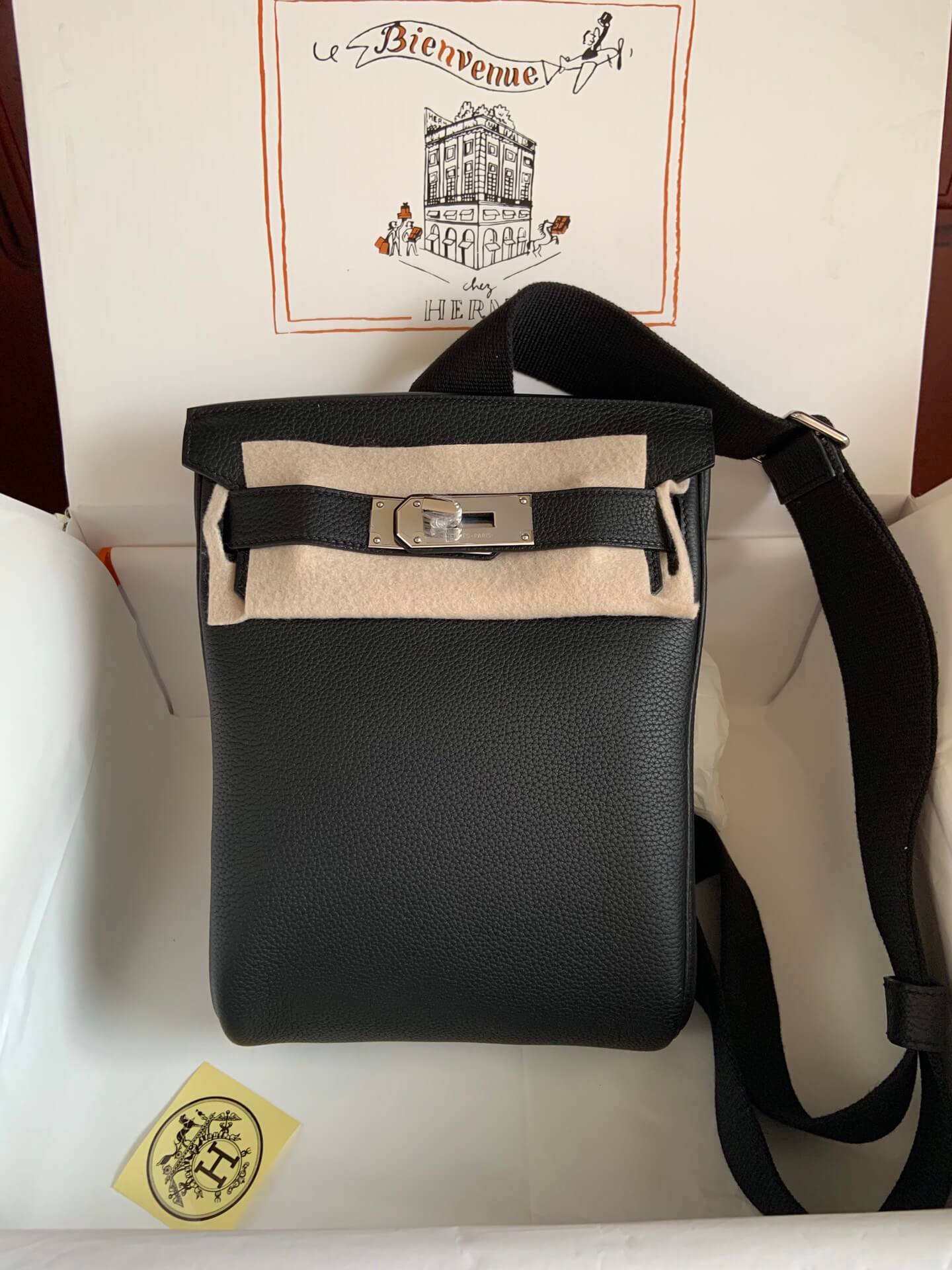 Hermes HAC A DOS, Black