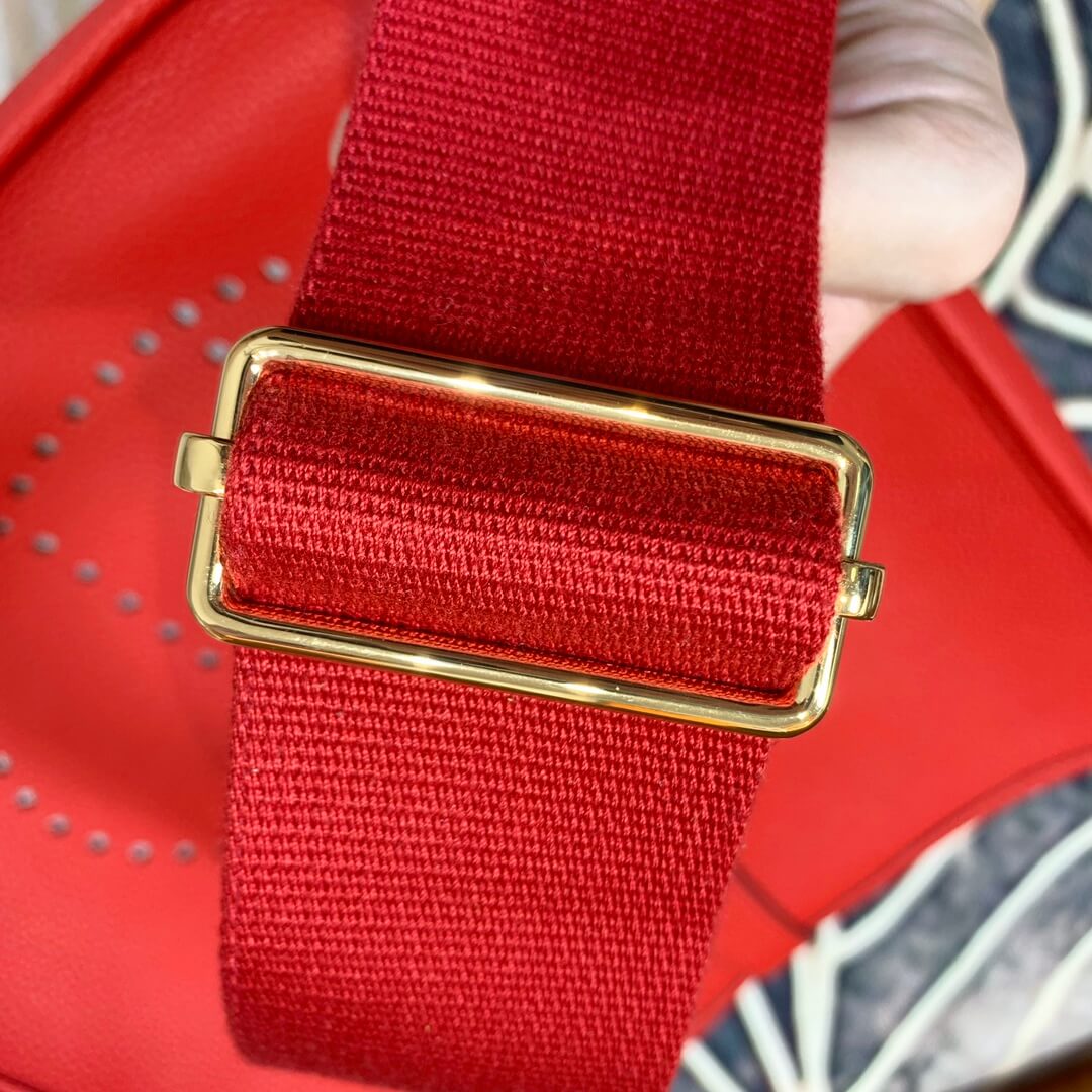 Evelyne29cm: red