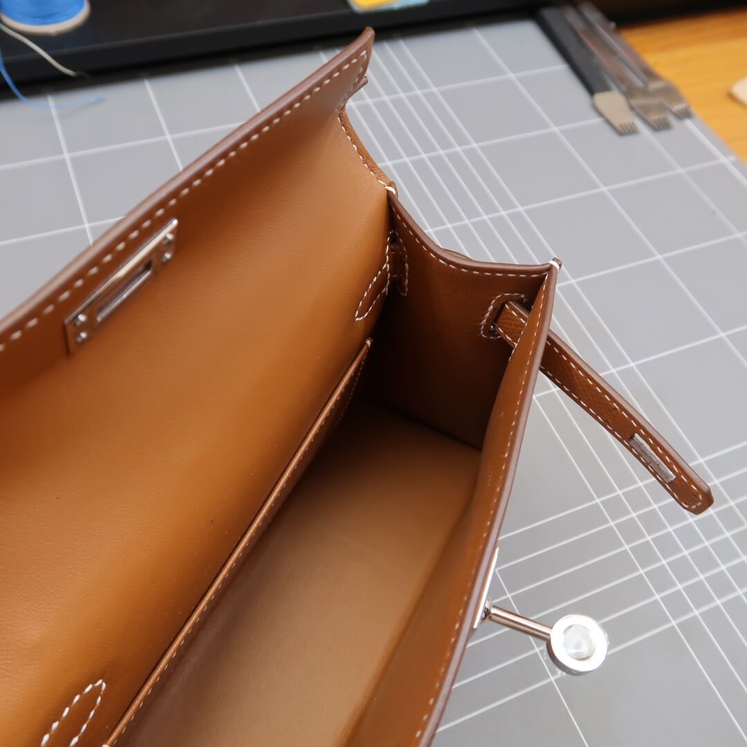 KL19cm: golden brown