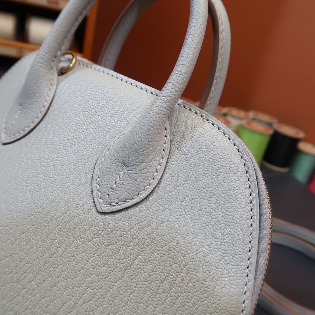 Mini bolide: pearl gray