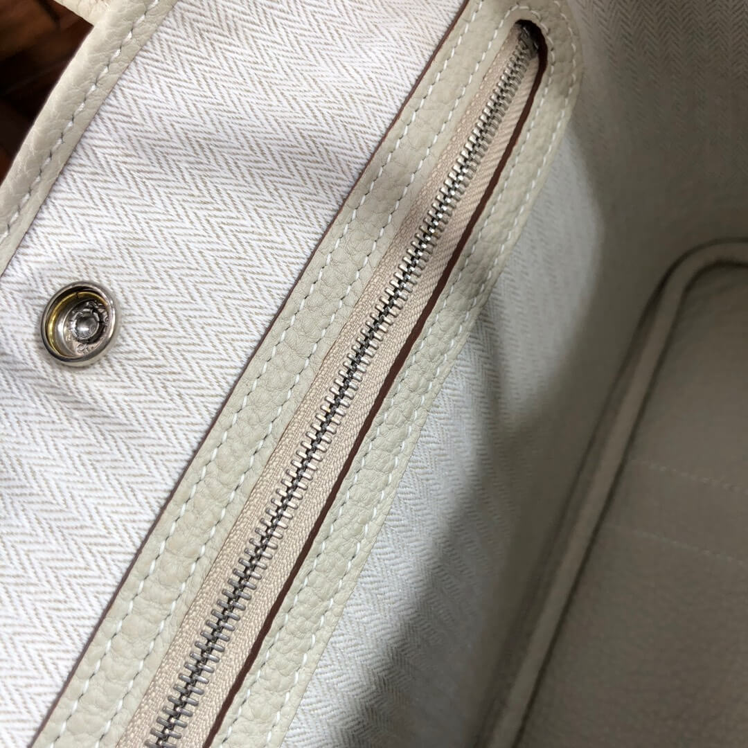 garden: milkshake white