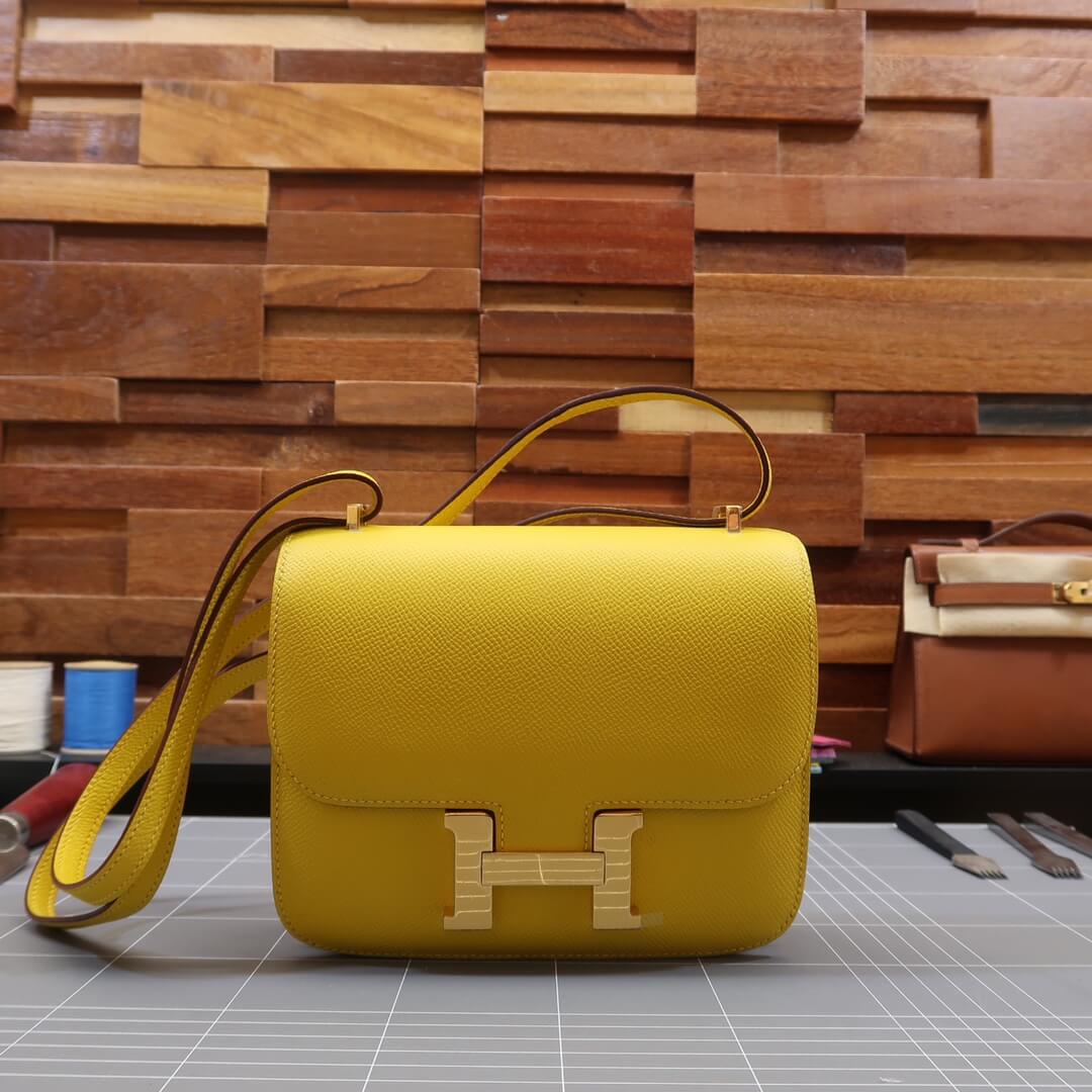 Constance: amber yellow
