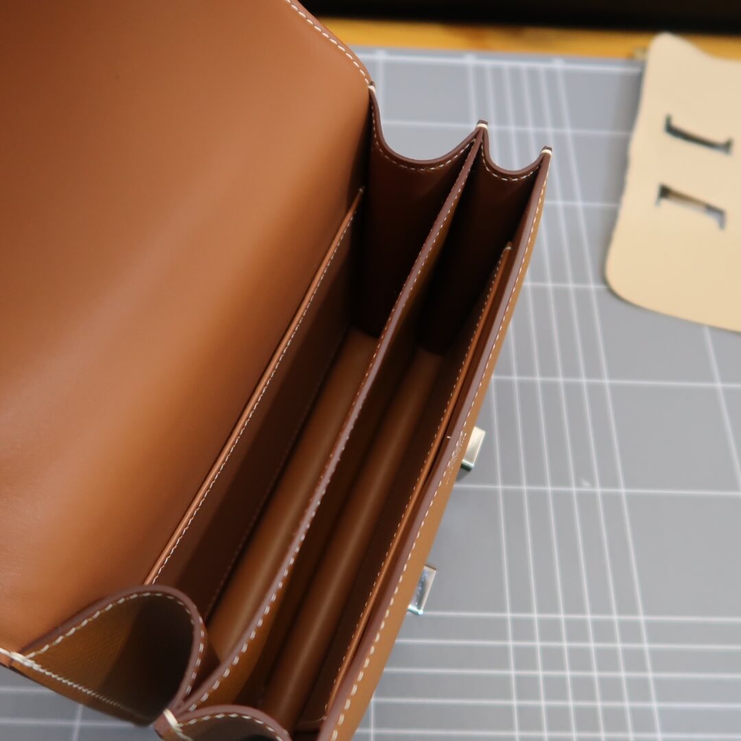 Constance: golden brown