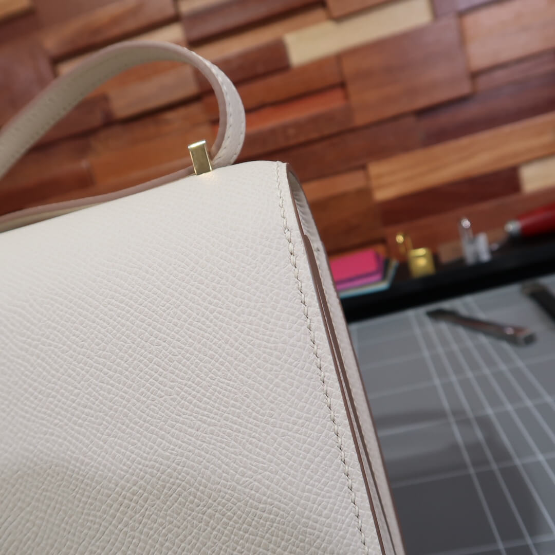 Constance: Milkshake White