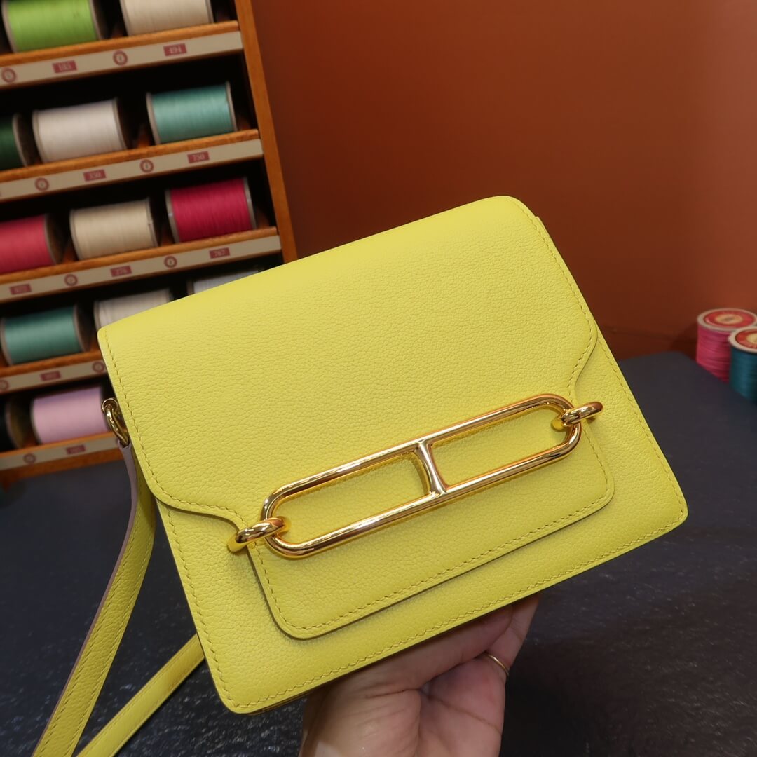 Roulis: lemon yellow