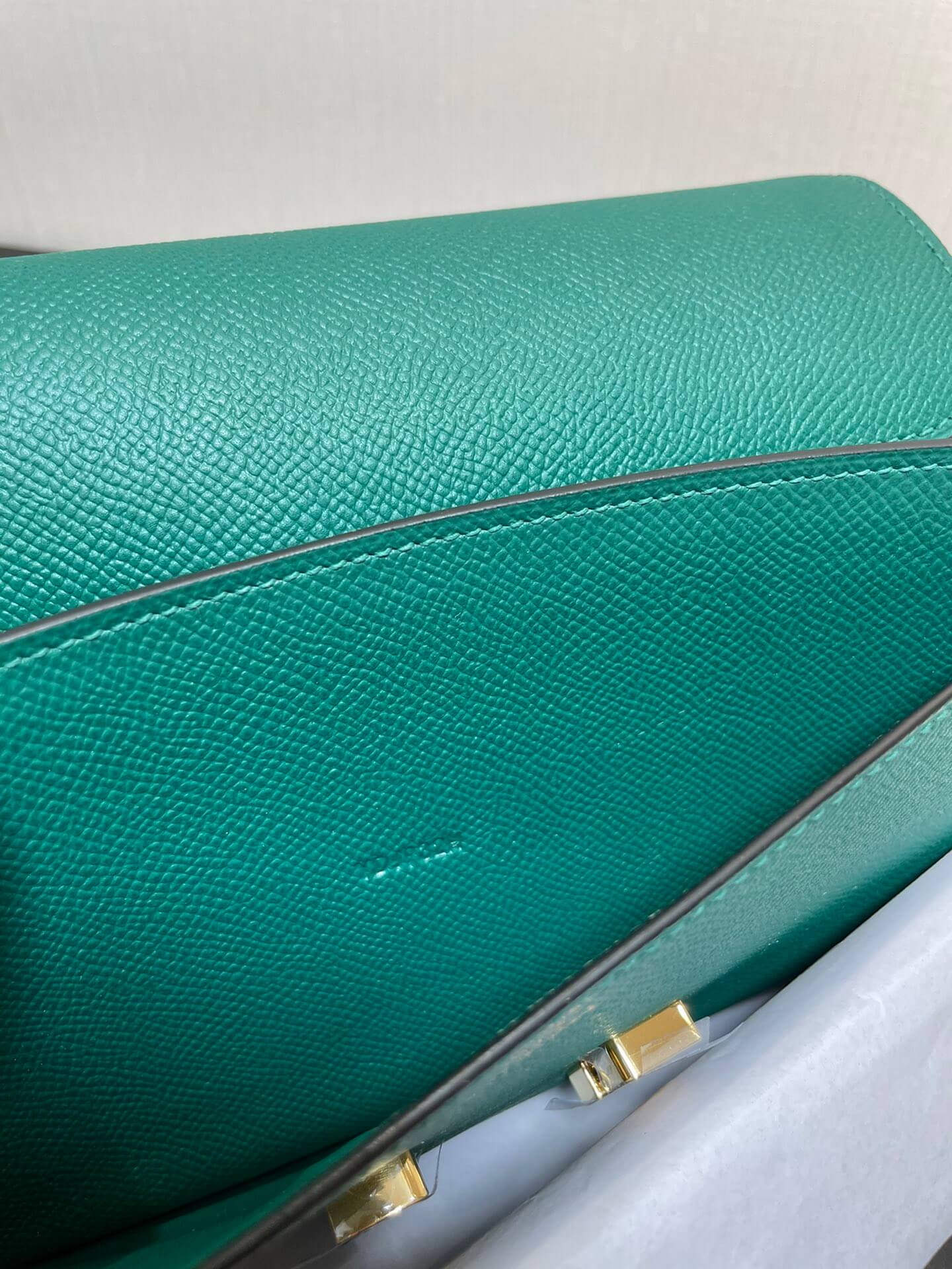 ConstanceTo Go: Malachite Green