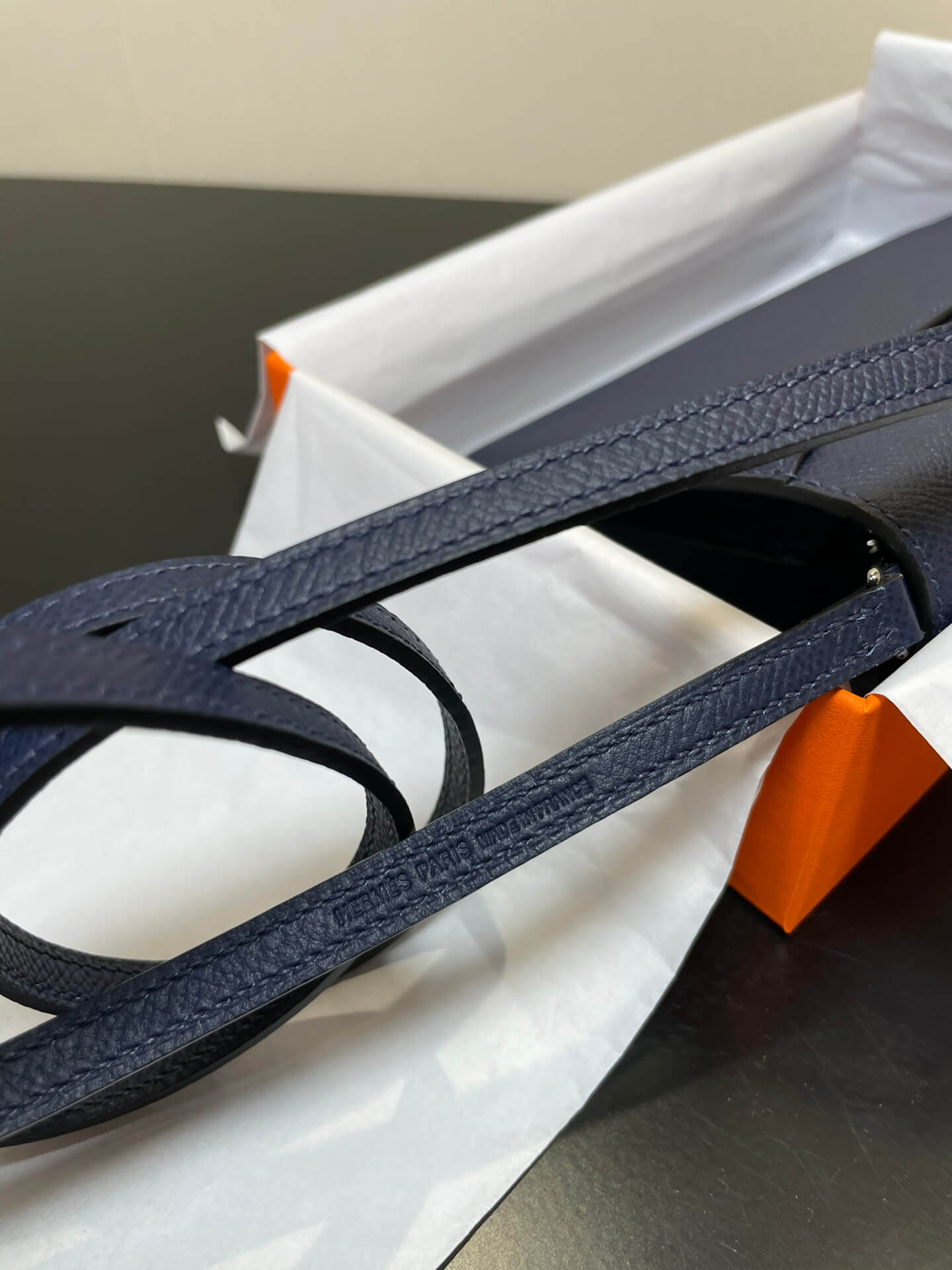 ConstanceTo Go: Dark blue