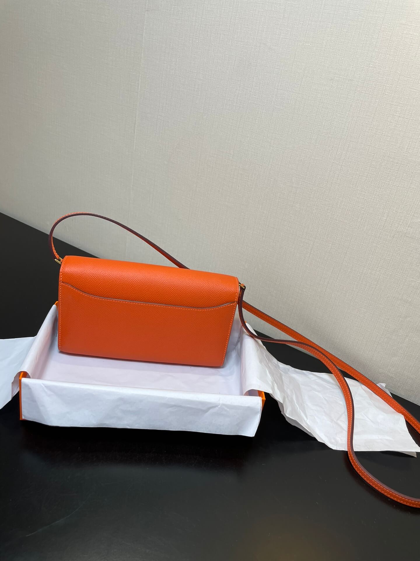 ConstanceToGo: Orange