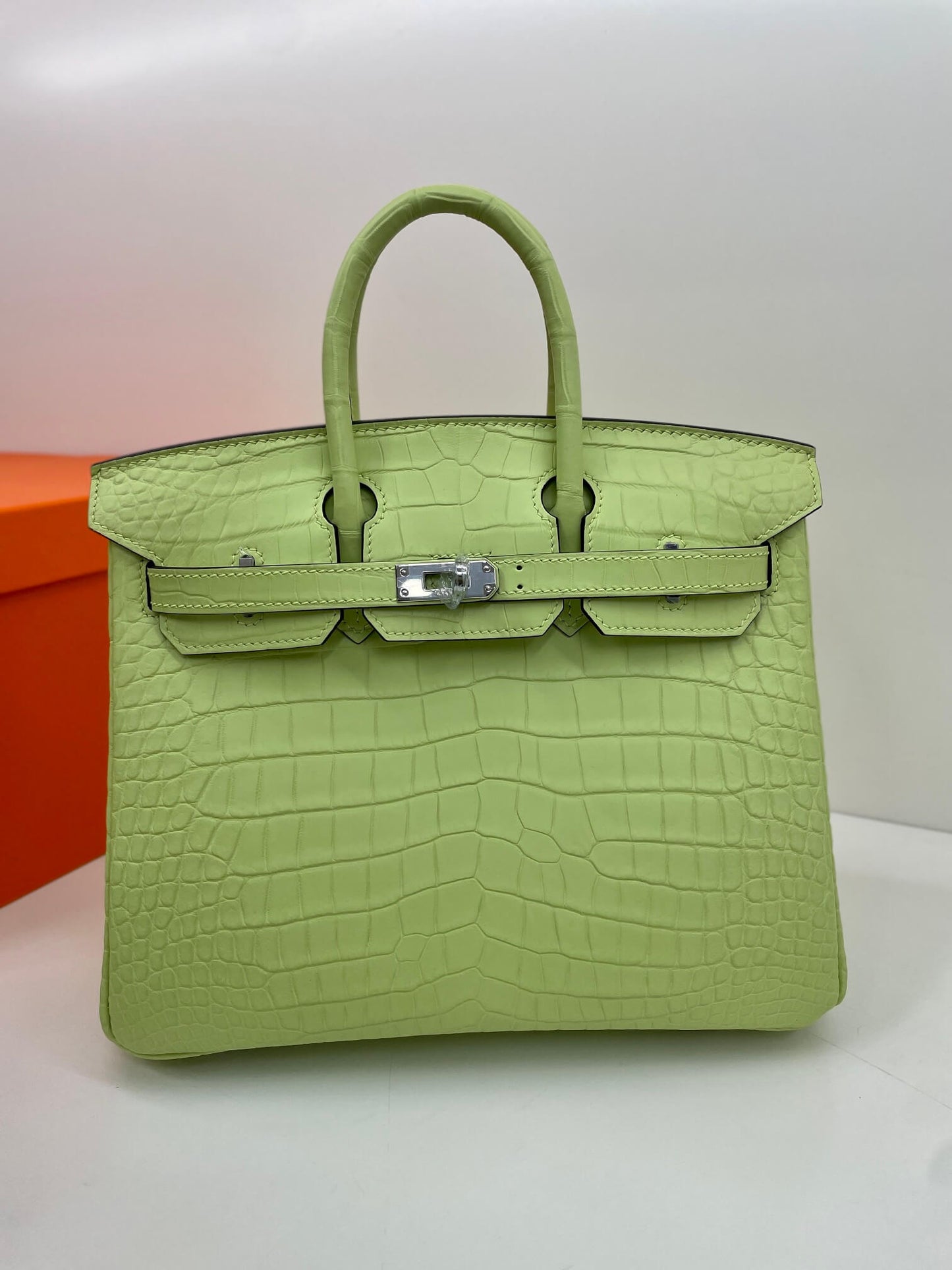 25 Imported matte crocodile sprout green three skins made of handmade wax thread👛👛