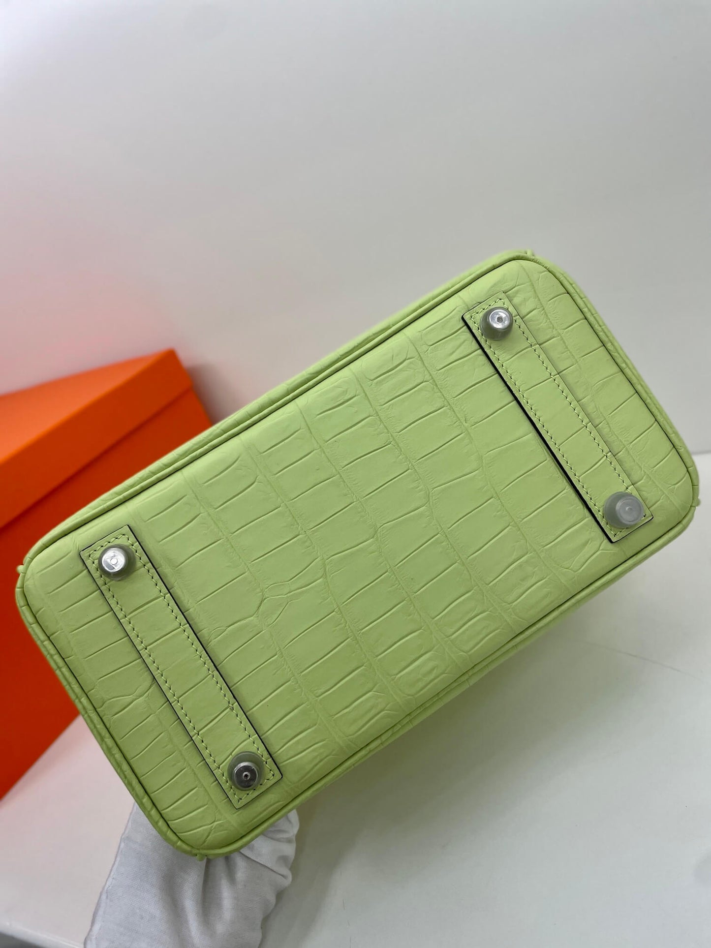 25 Imported matte crocodile sprout green three skins made of handmade wax thread👛👛