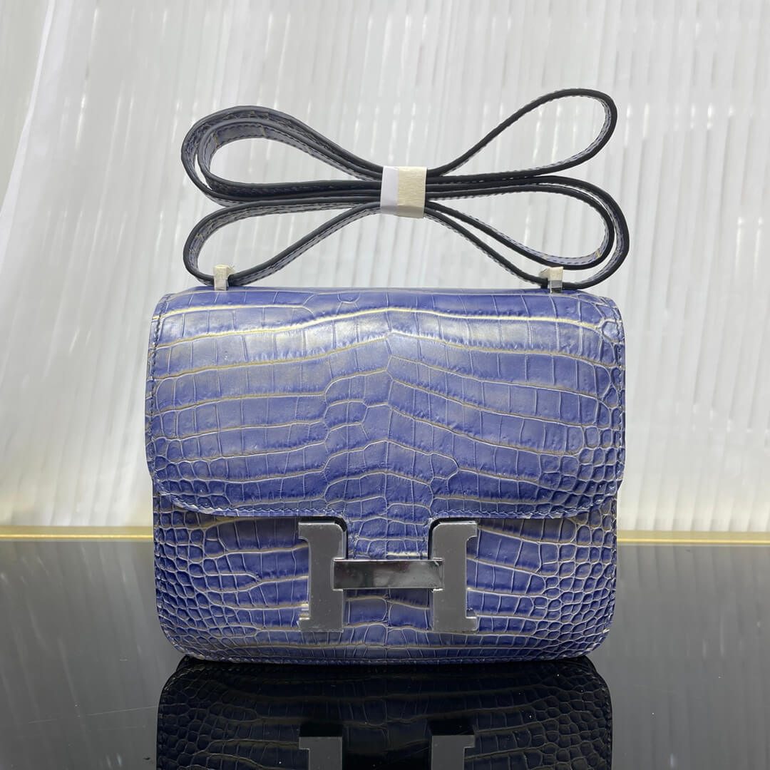Imported matte crocodile Kangkang 19cm, hand-stitched with wax thread💕