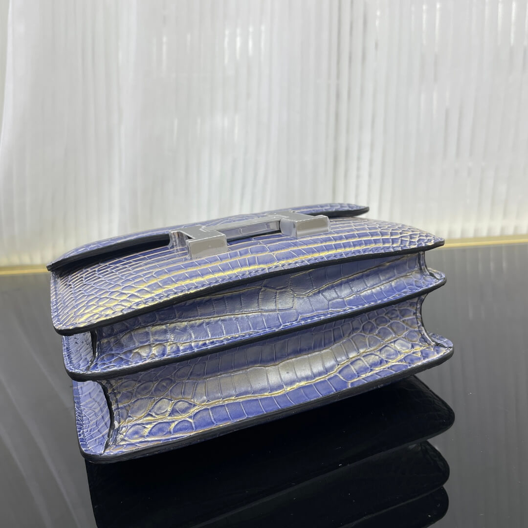 Imported matte crocodile Kangkang 19cm, hand-stitched with wax thread💕