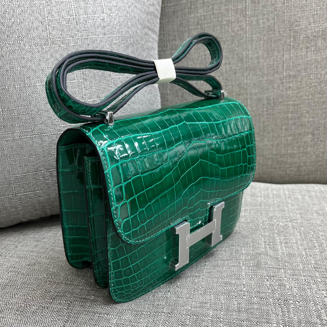 Kangkang 19 stewardess bag imported, Nile crocodile emerald green handmade beeswax thread❤️