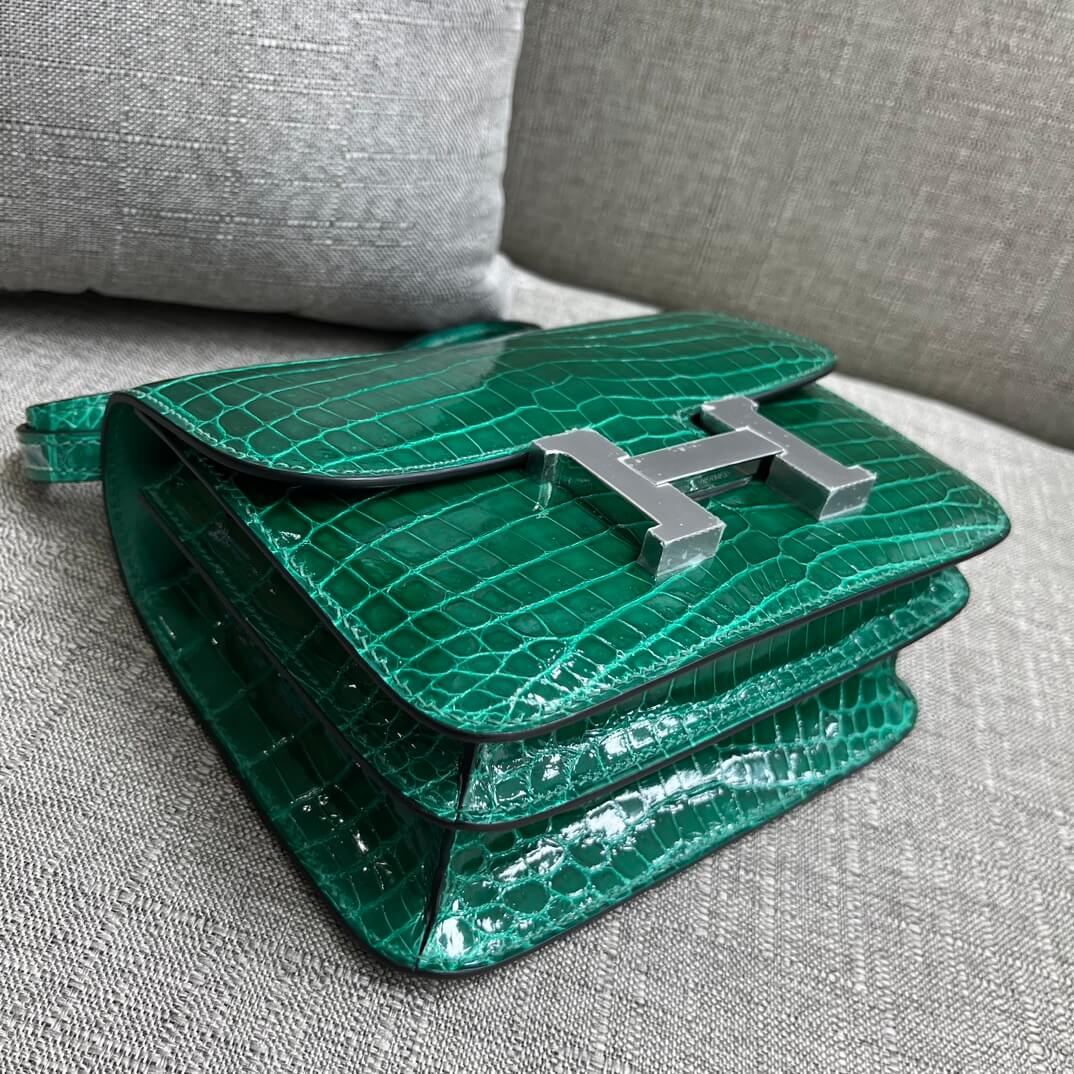 Kangkang 19 stewardess bag imported, Nile crocodile emerald green handmade beeswax thread❤️