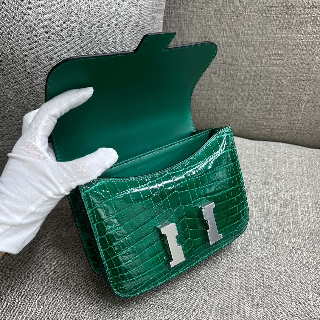 Kangkang 19 stewardess bag imported, Nile crocodile emerald green handmade beeswax thread❤️