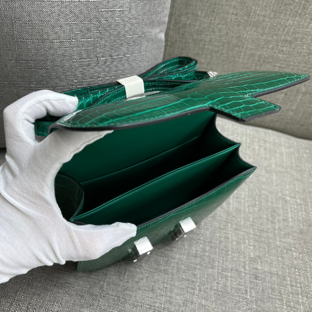 Kangkang 19 stewardess bag imported, Nile crocodile emerald green handmade beeswax thread❤️