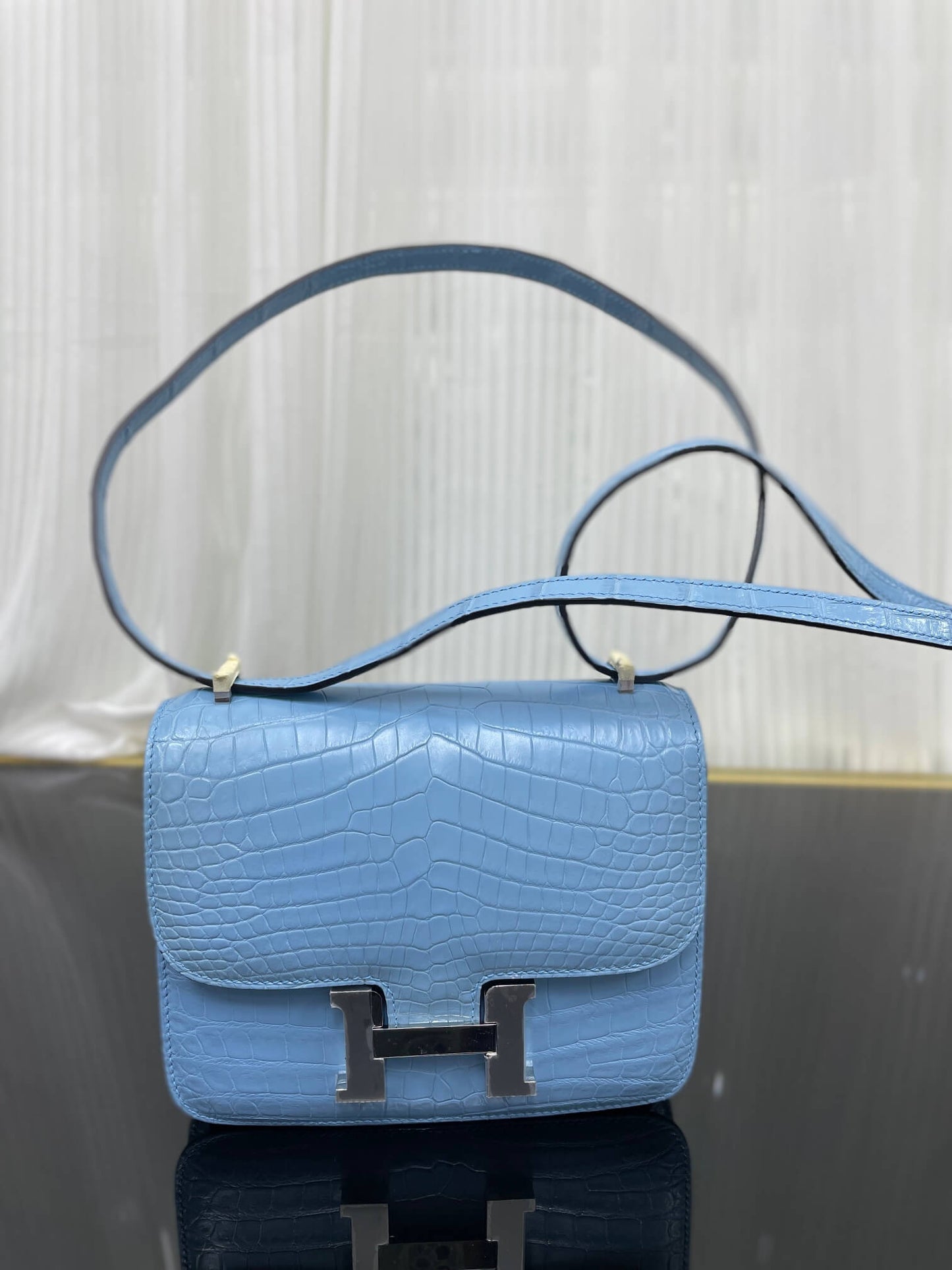 Imported matte crocodile Kangkang 19cm, hand-stitched with wax thread💕