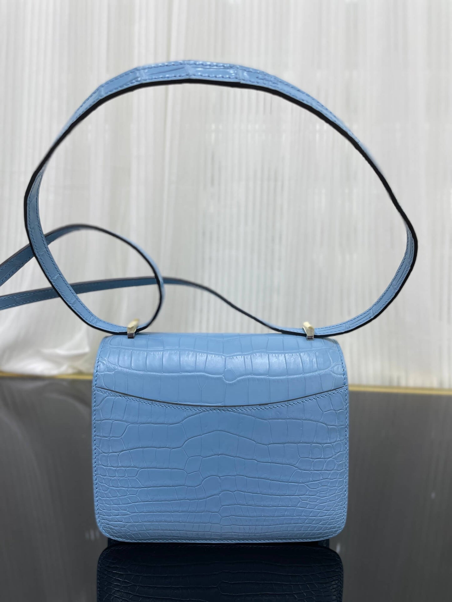 Imported matte crocodile Kangkang 19cm, hand-stitched with wax thread💕
