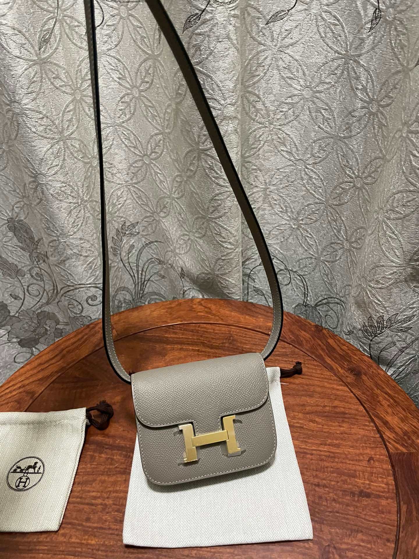 Constance slim: asphalt gray