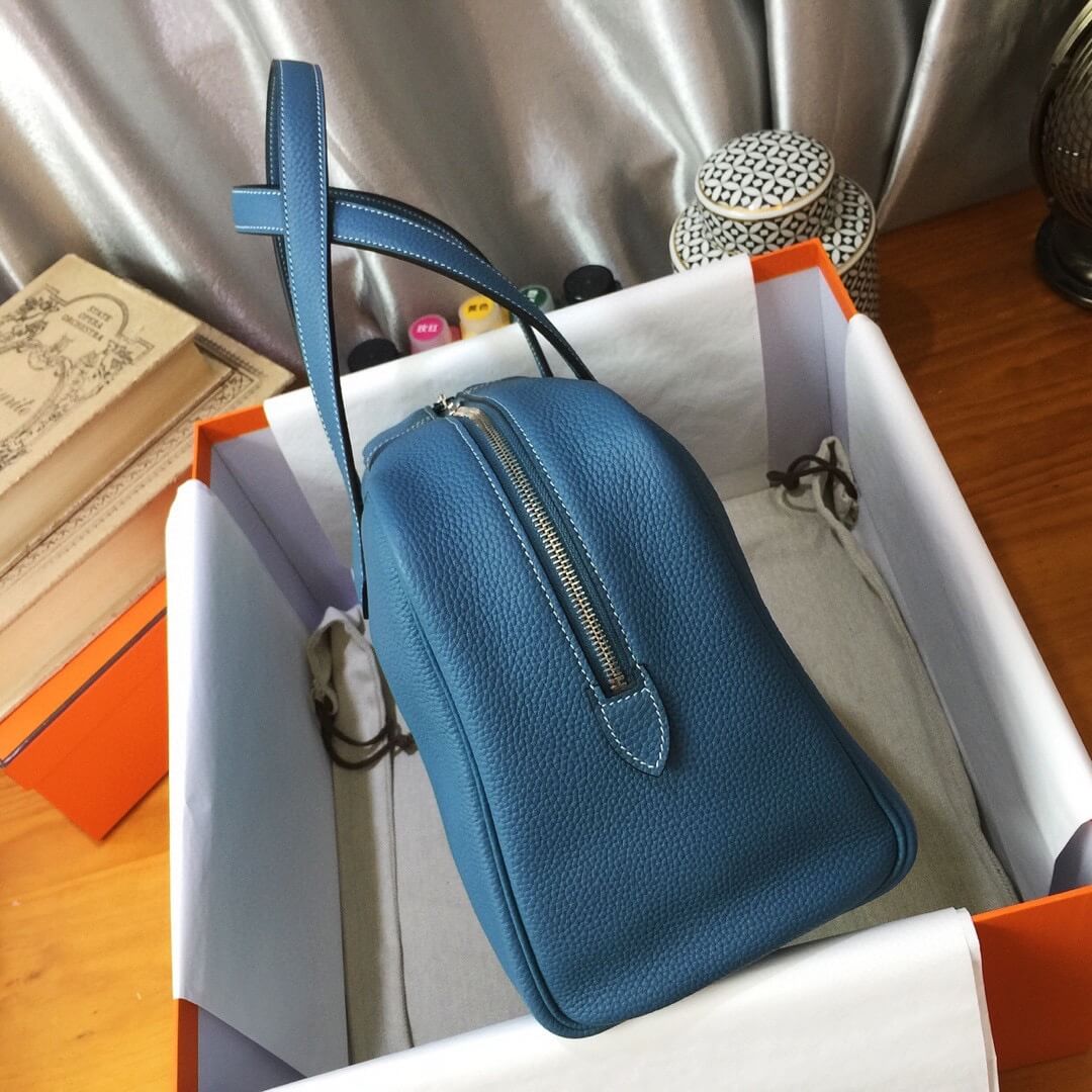 H Victoria Victoria: denim blue