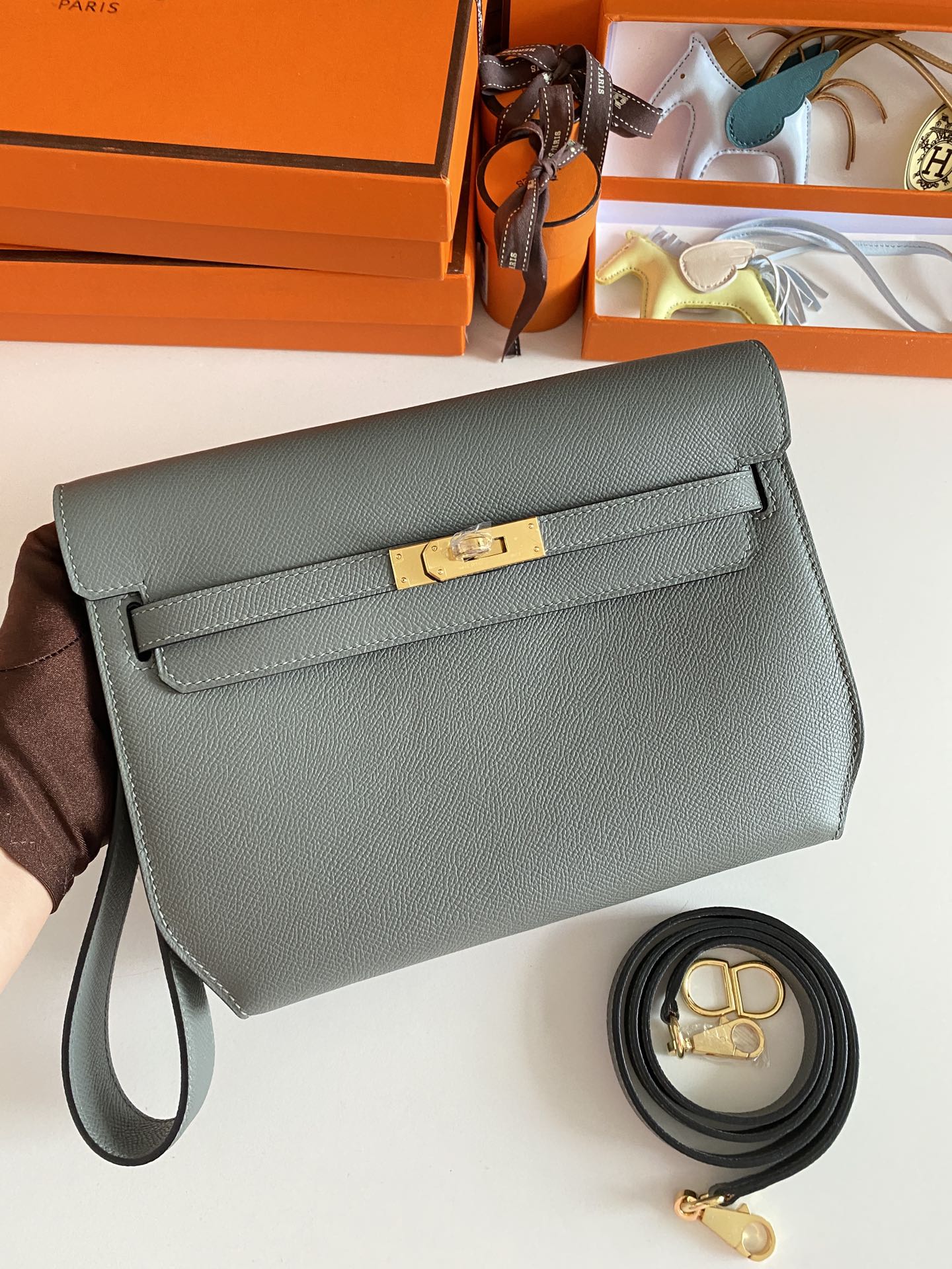 Kelly Depeches 25cm: Almond Green