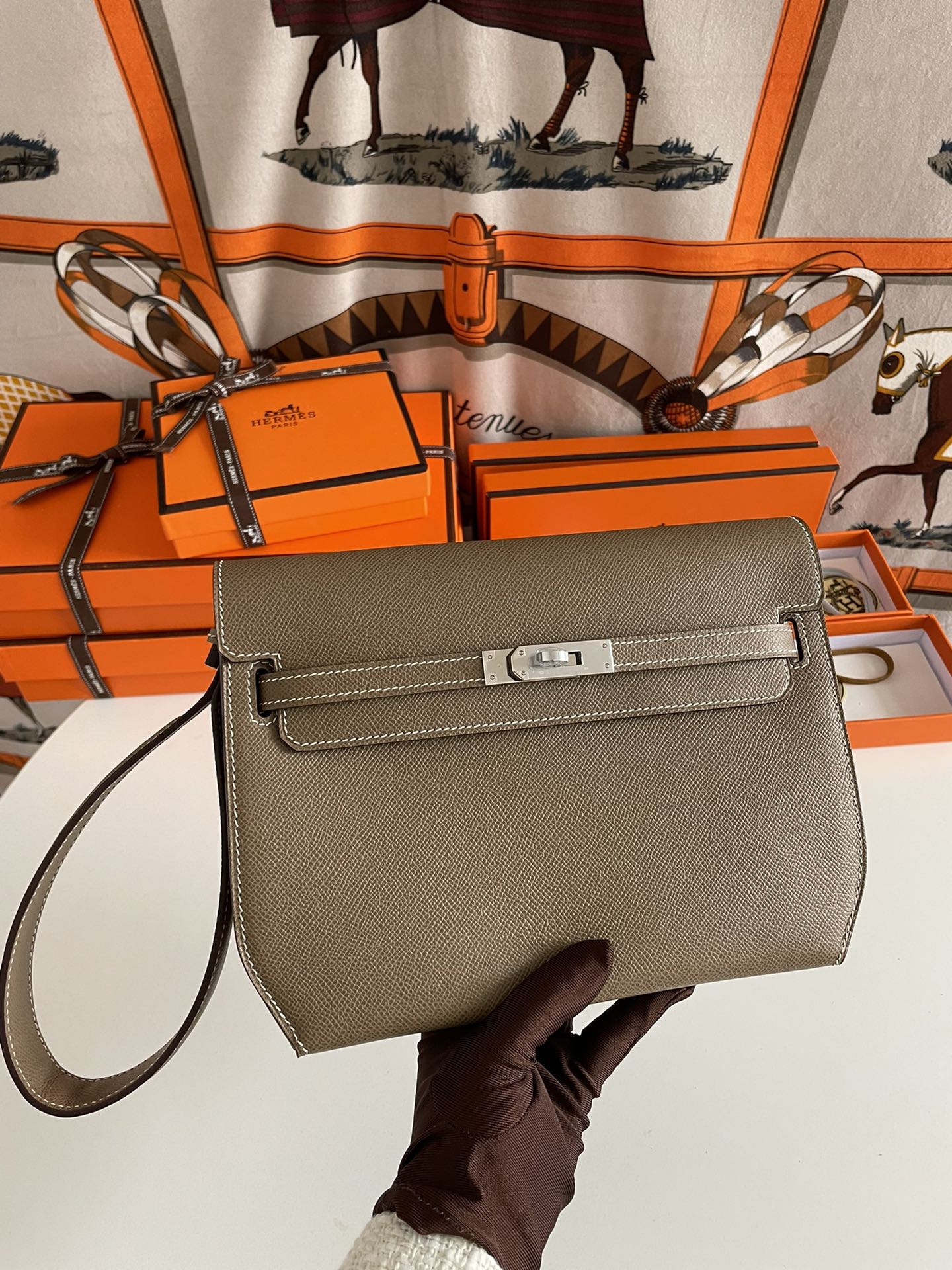 Kelly Depeches 25cm: Elephant Gray