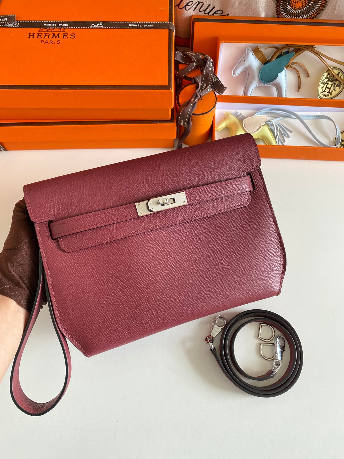 Kelly Depeches 25cm: Burgundy