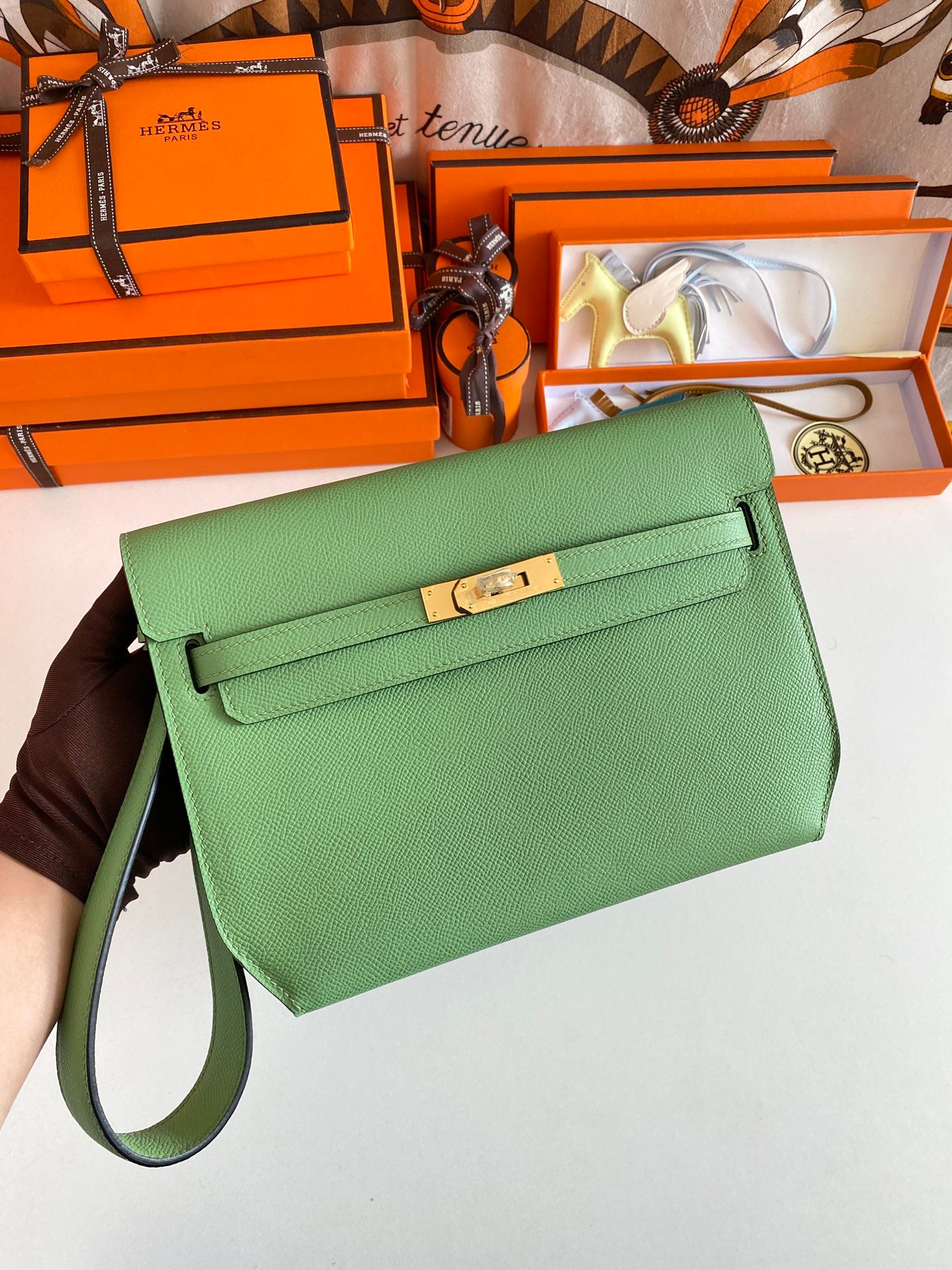 Kelly Depeches 25cm: Avocado Green
