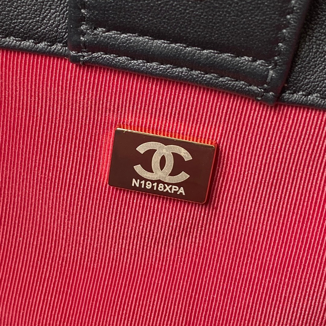 ✨✨Really fragrant🌺Chanel's new 23B backpack, AS4342 💜Unlock multiple carrying methods