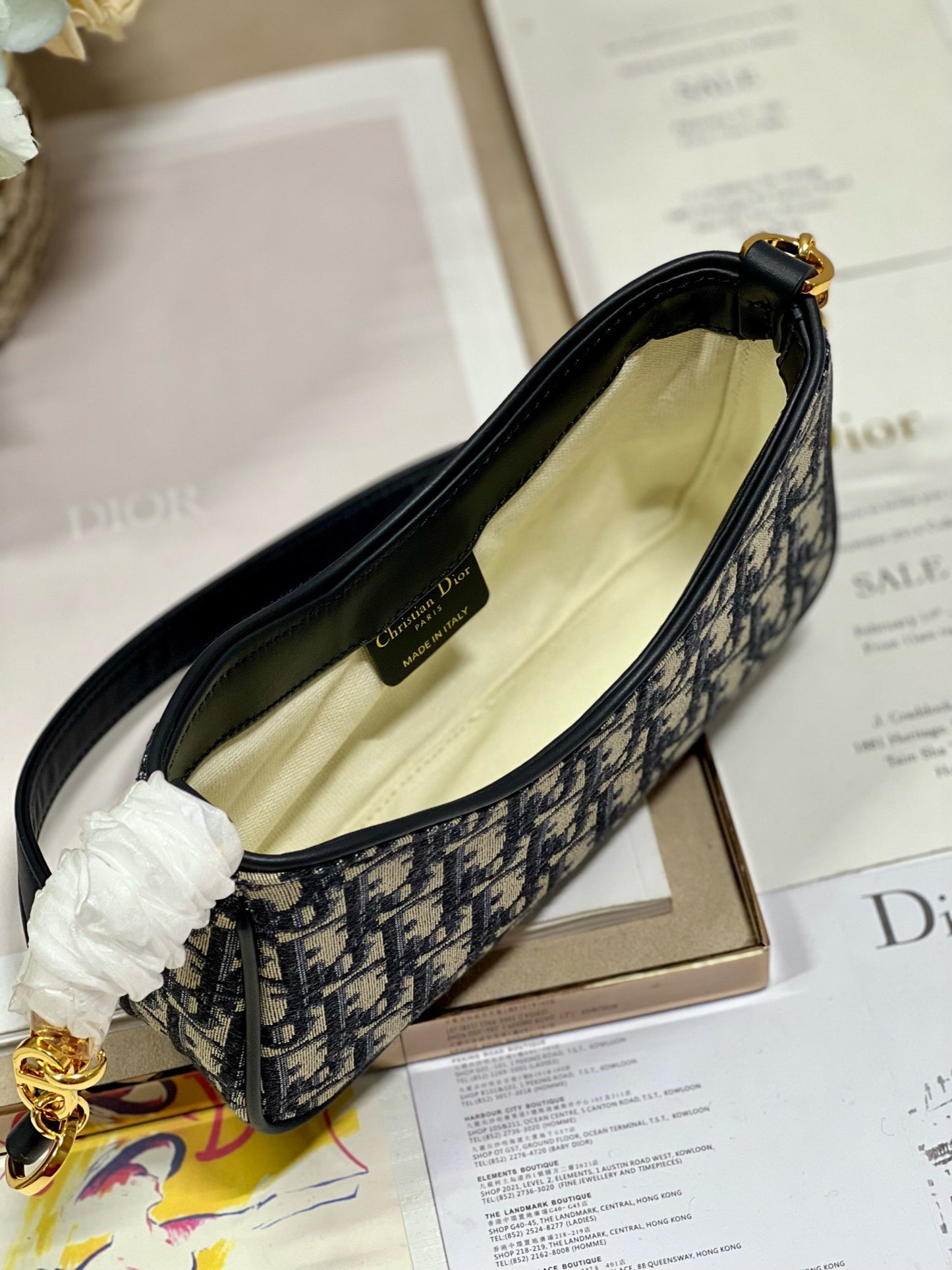 Dior❤30 MONTAIGNE HOBO AVENUE mini handbag "old flower"