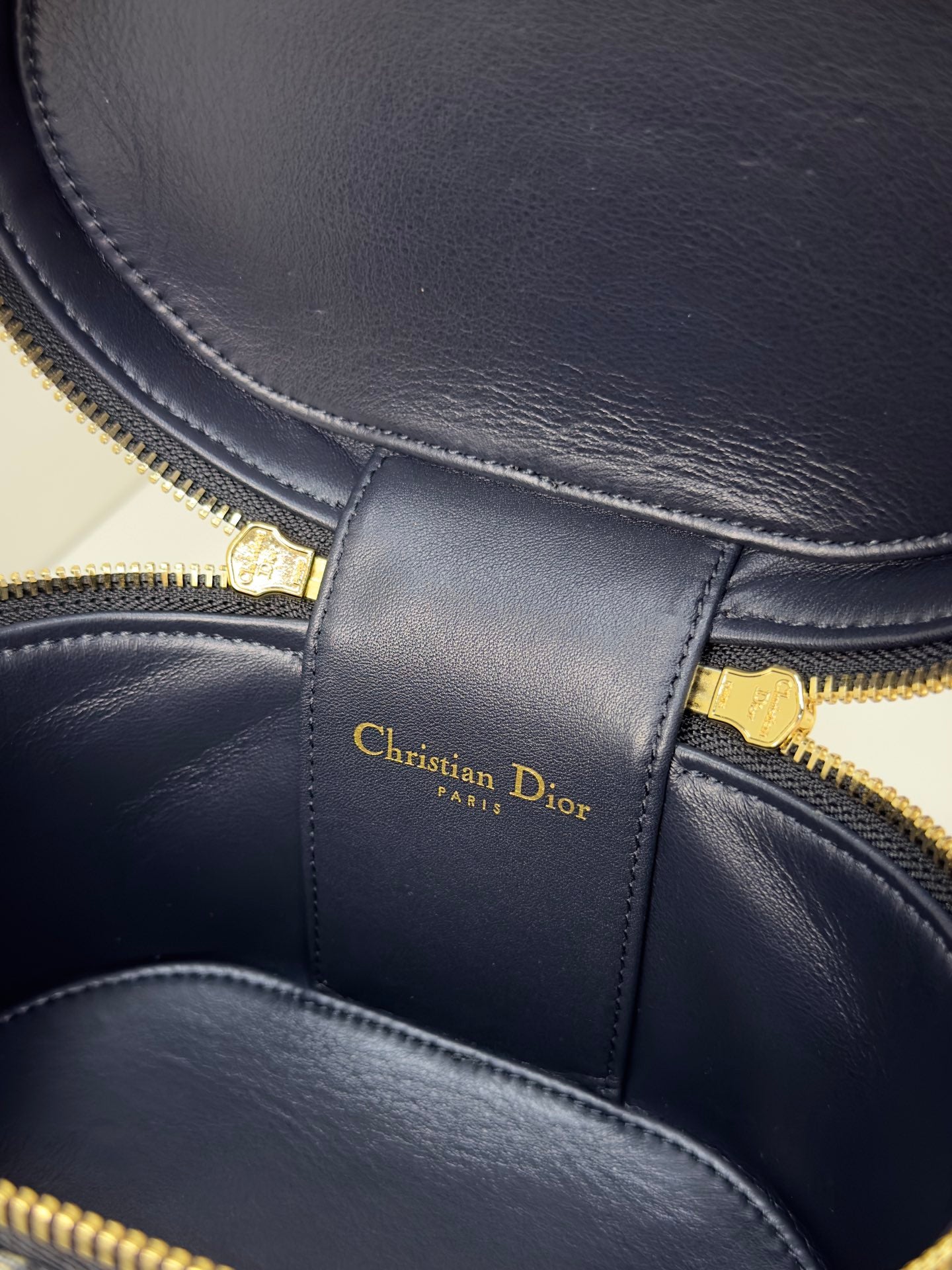 Dior2023 new makeup presbyopia bag