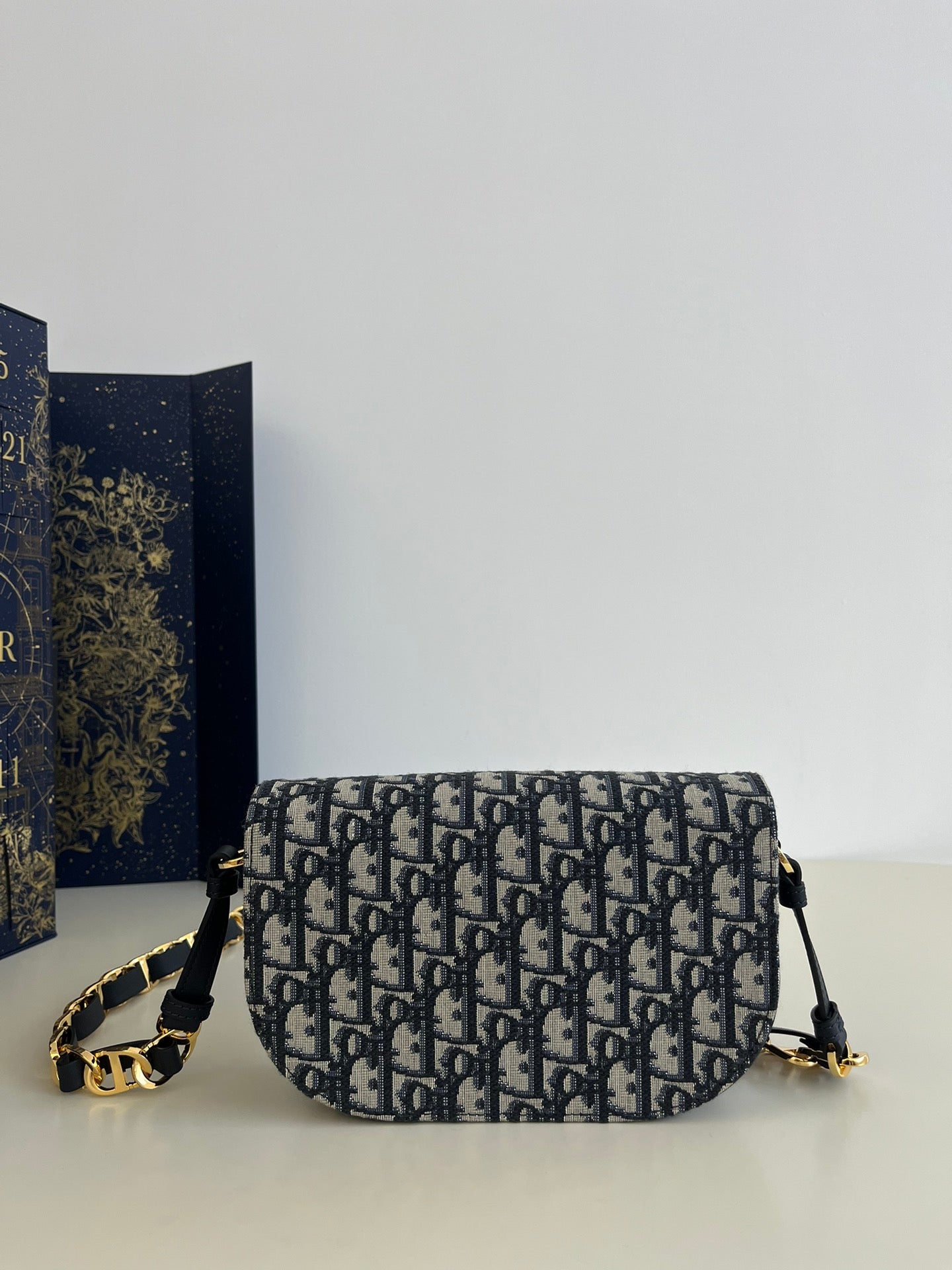 Spot goods! ️ The latest Signature series