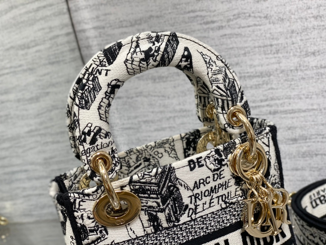 Princess Diana's miniature Paris map goods‼